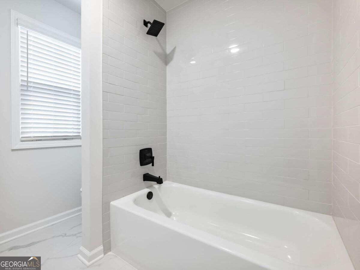 4260 Hosch Reserve Drive Property Photo 40
