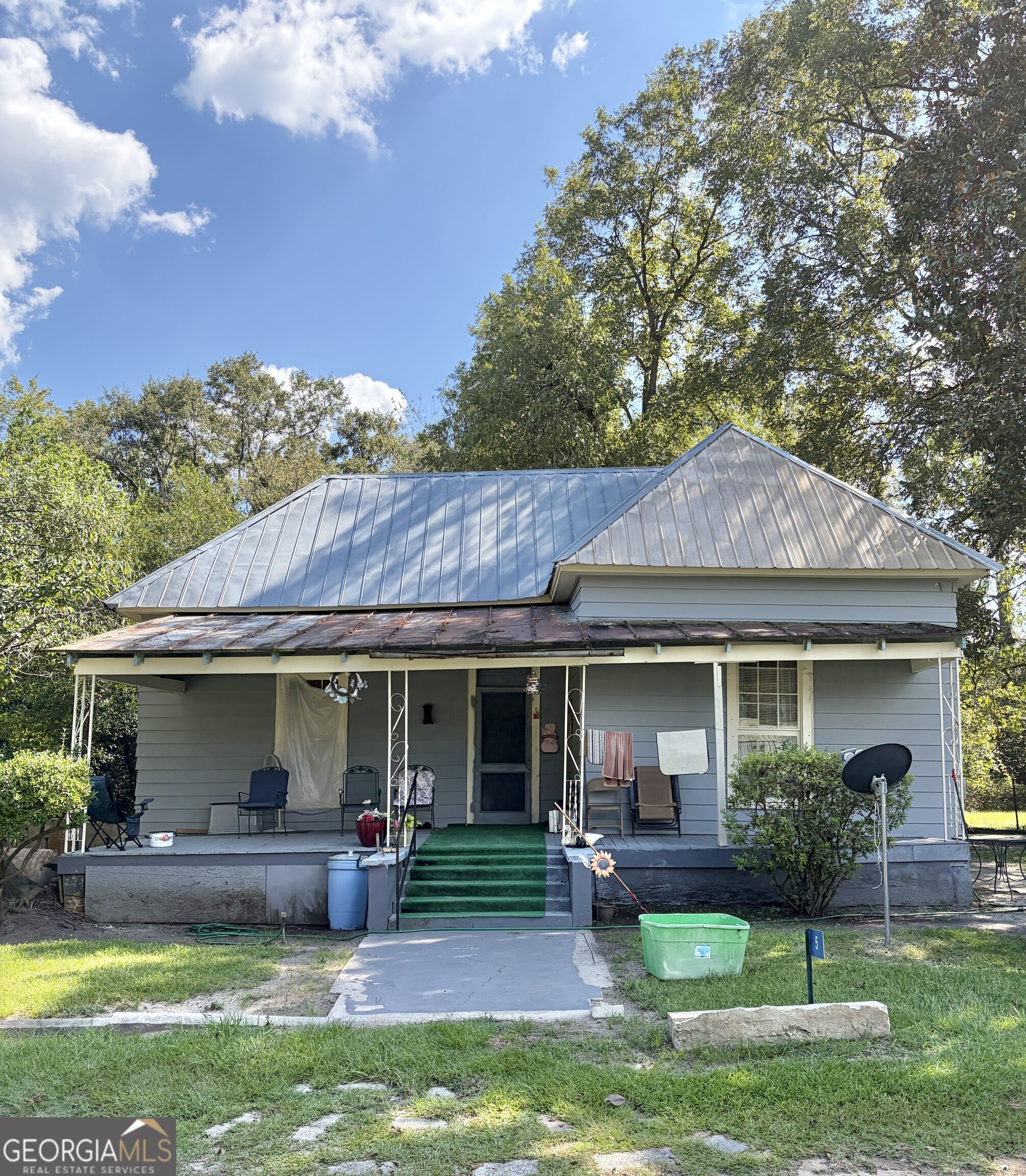 5 E Mcduffie Street Property Photo 1
