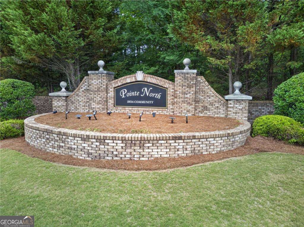 6 Radian Way Property Photo 2