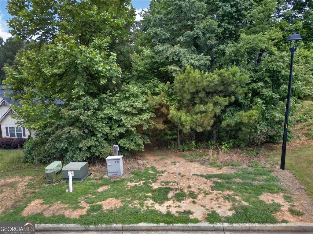 6 Radian Way Property Photo 4