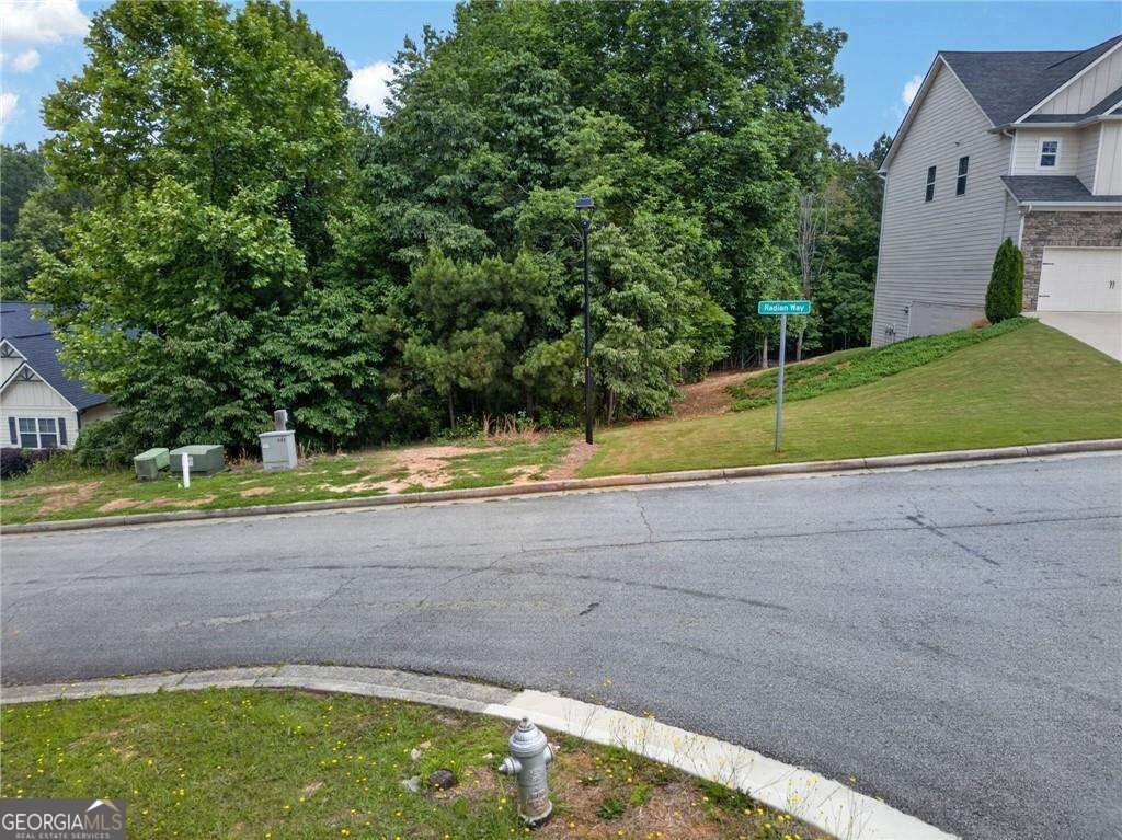 6 Radian Way Property Photo 5
