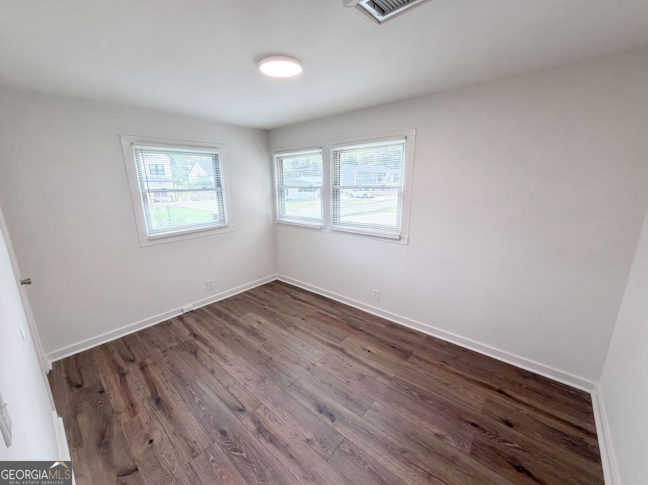 2225 Misty Lane Se Property Photo 15