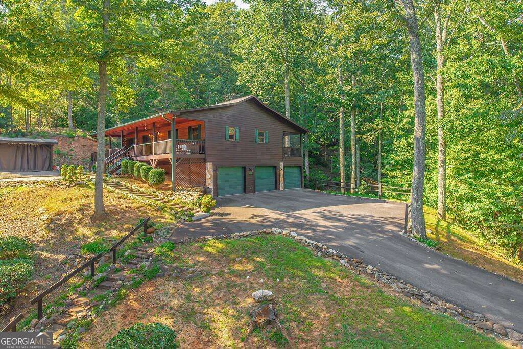 320 Mossy Creek Trail Property Photo 4