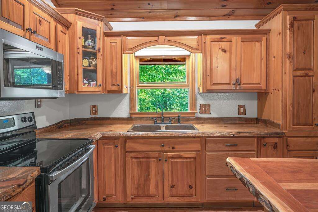 320 Mossy Creek Trail Property Photo 11