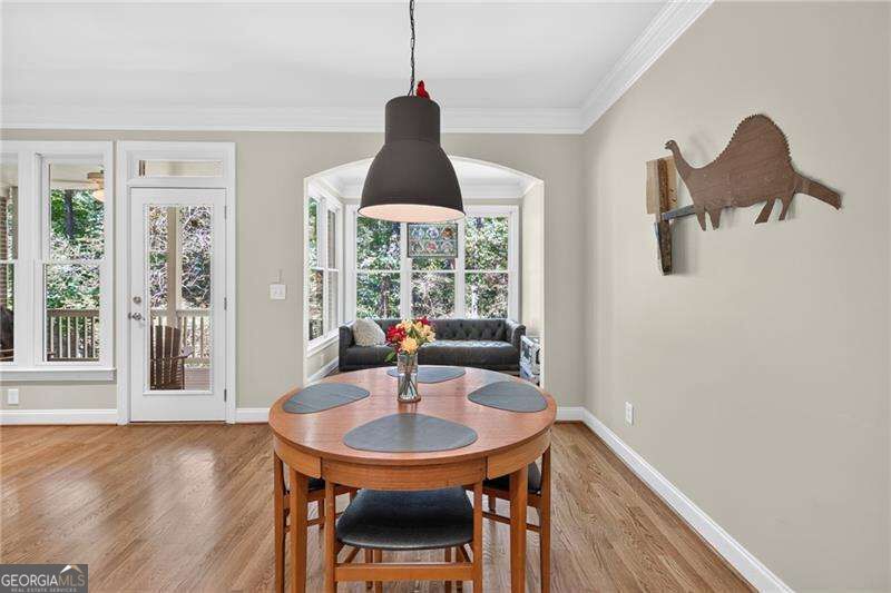 2640 Long Pointe Property Photo 20