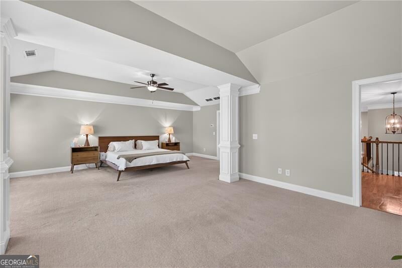 2640 Long Pointe Property Photo 33