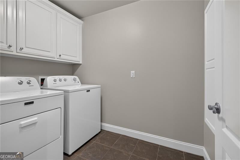 2640 Long Pointe Property Photo 44