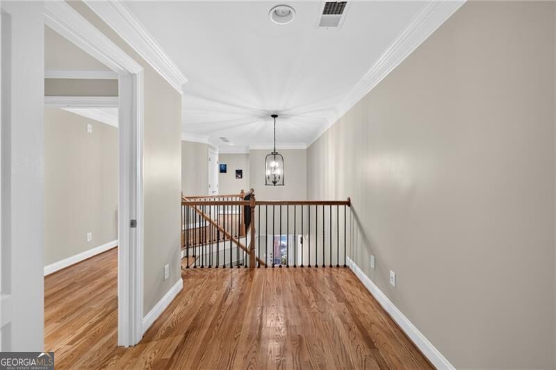 2640 Long Pointe Property Photo 52