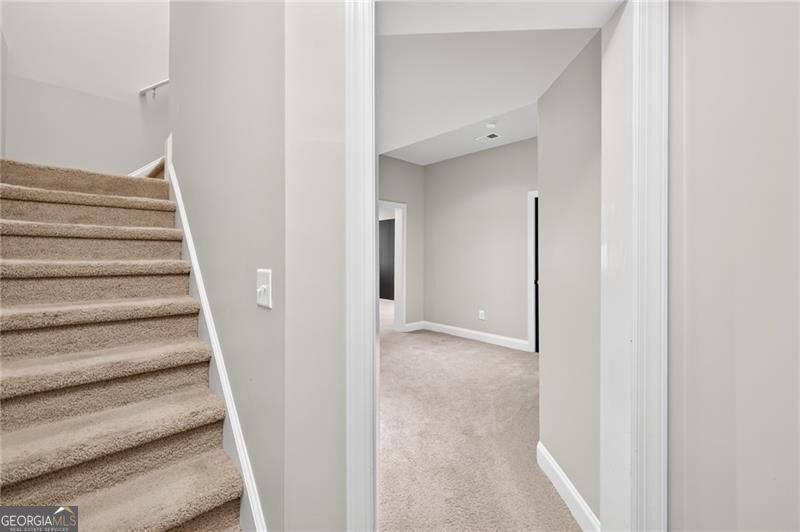 2640 Long Pointe Property Photo 54