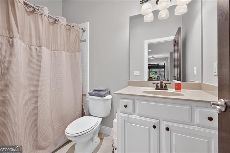 2640 Long Pointe Property Photo 63