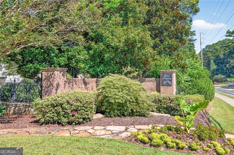 2640 Long Pointe Property Photo 80