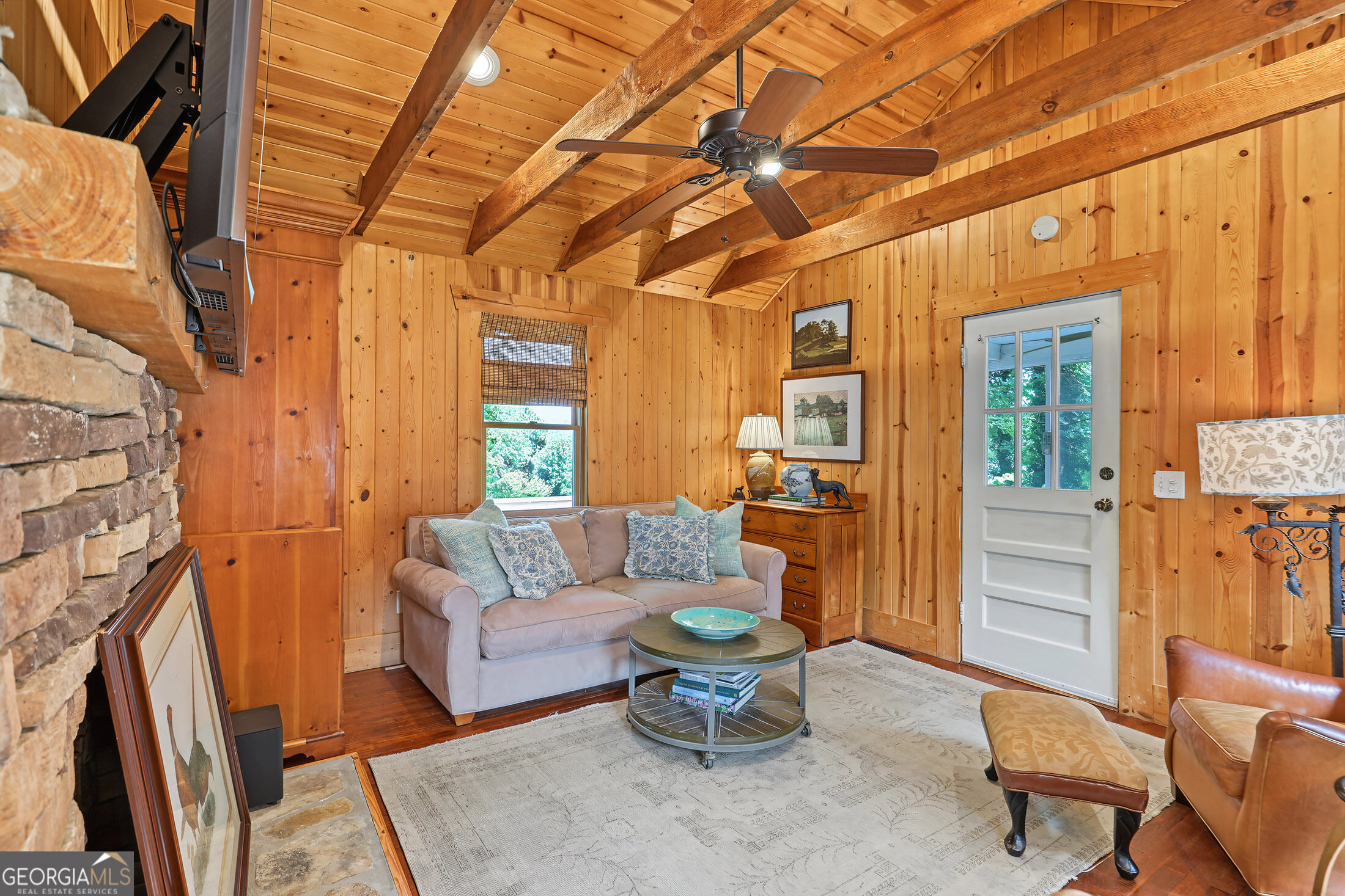 98 Pickett Hill Street Property Photo 4