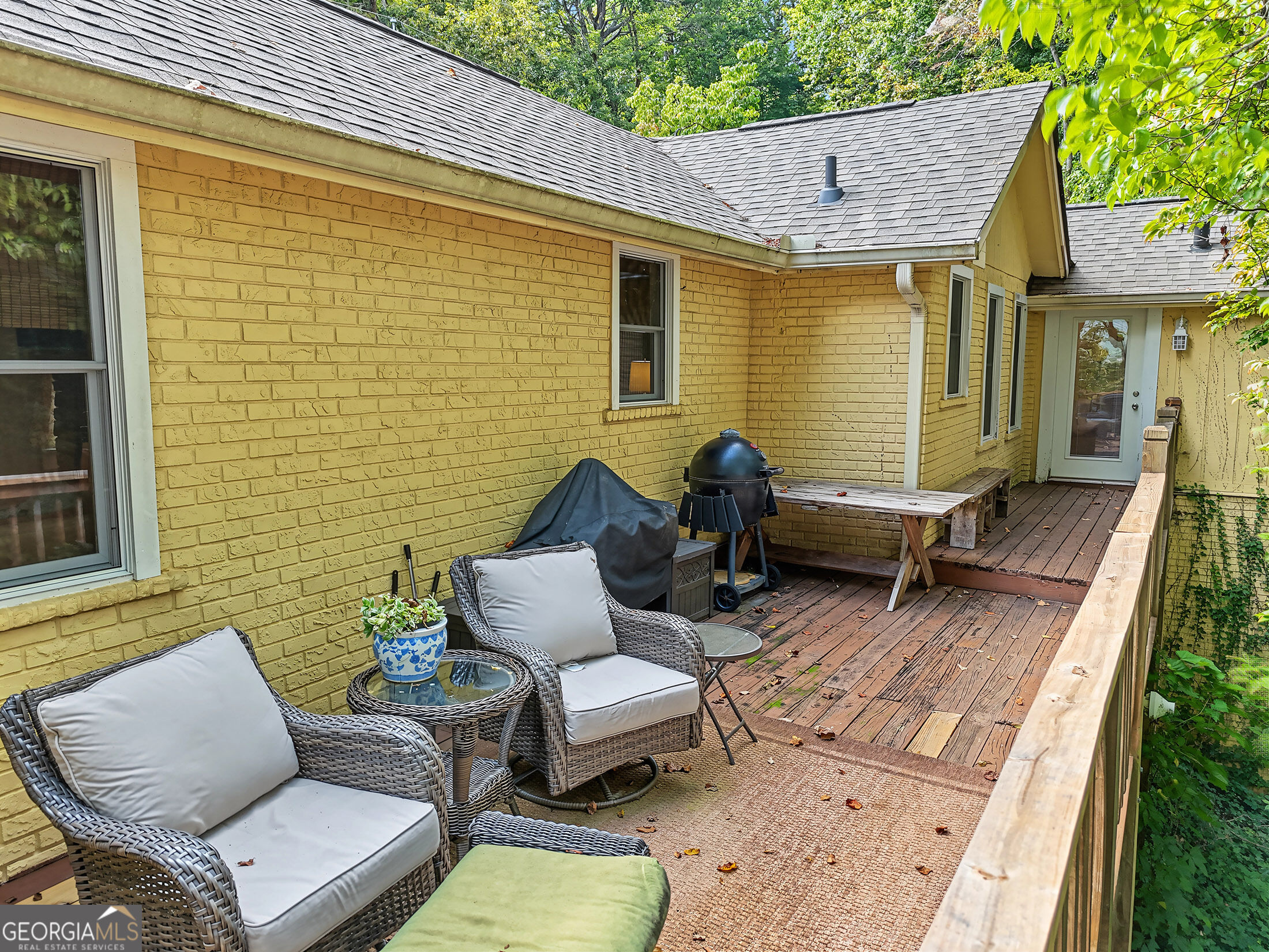 98 Pickett Hill Street Property Photo 34