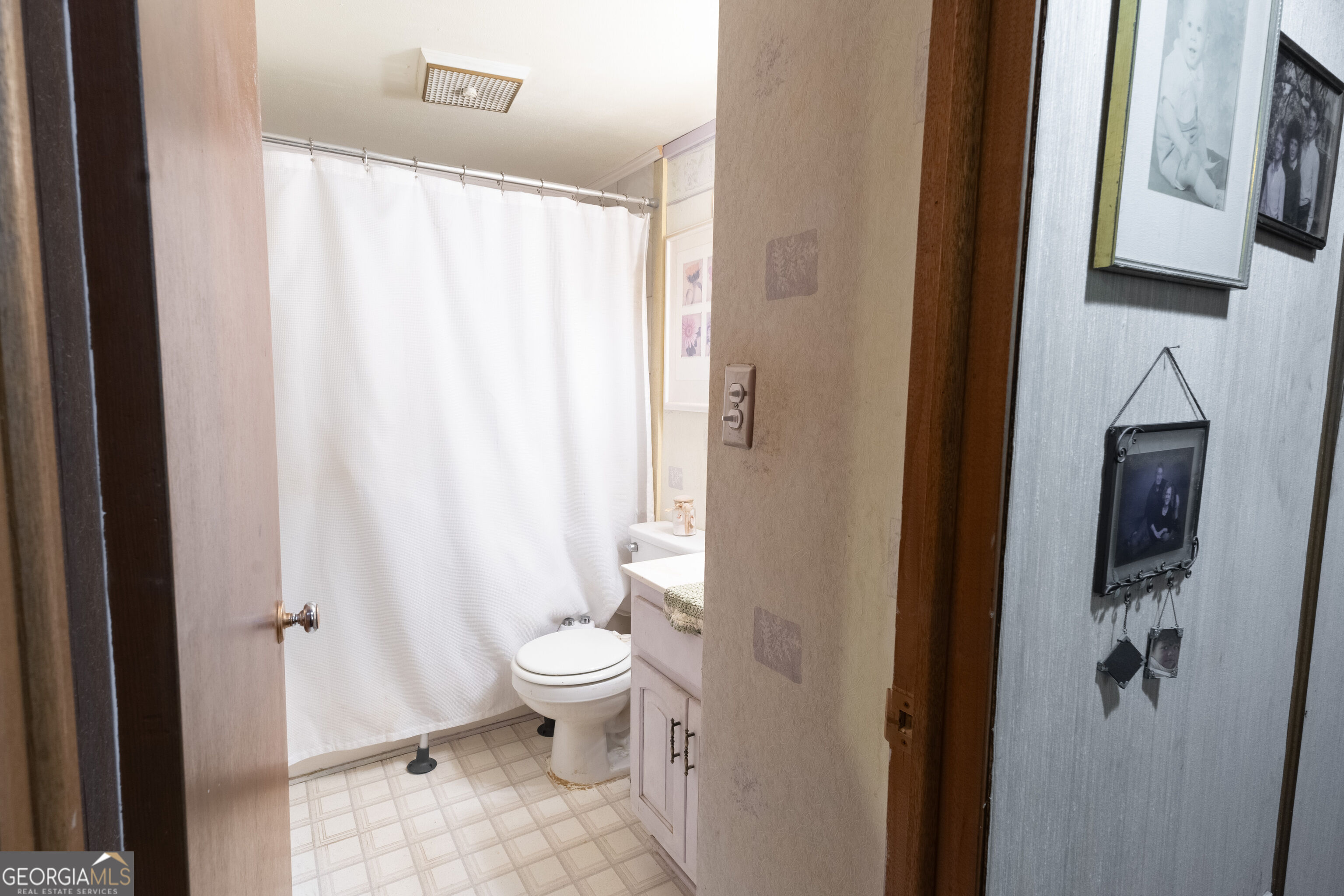 18 Merrill Way Property Photo 16