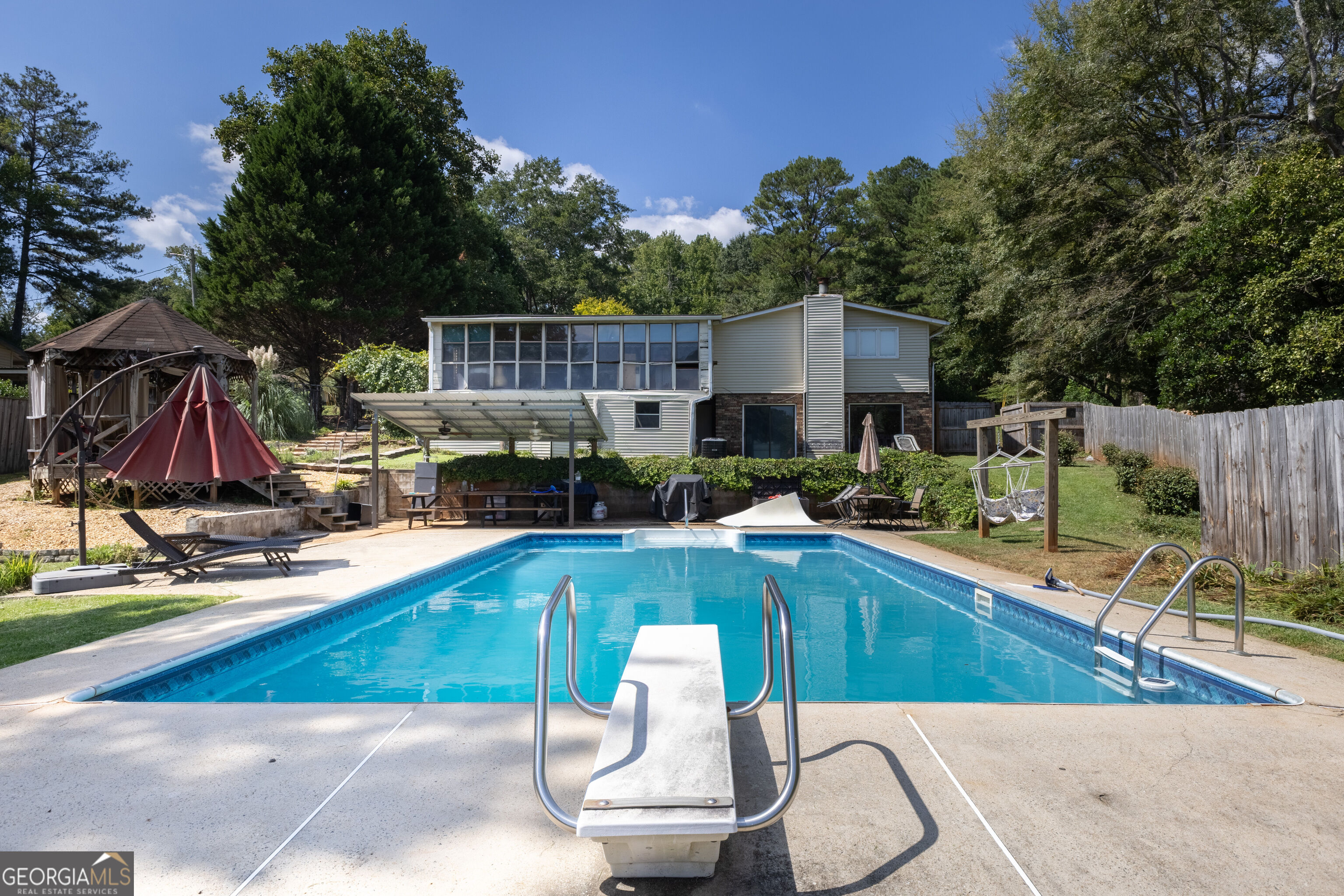 18 Merrill Way Property Photo 25
