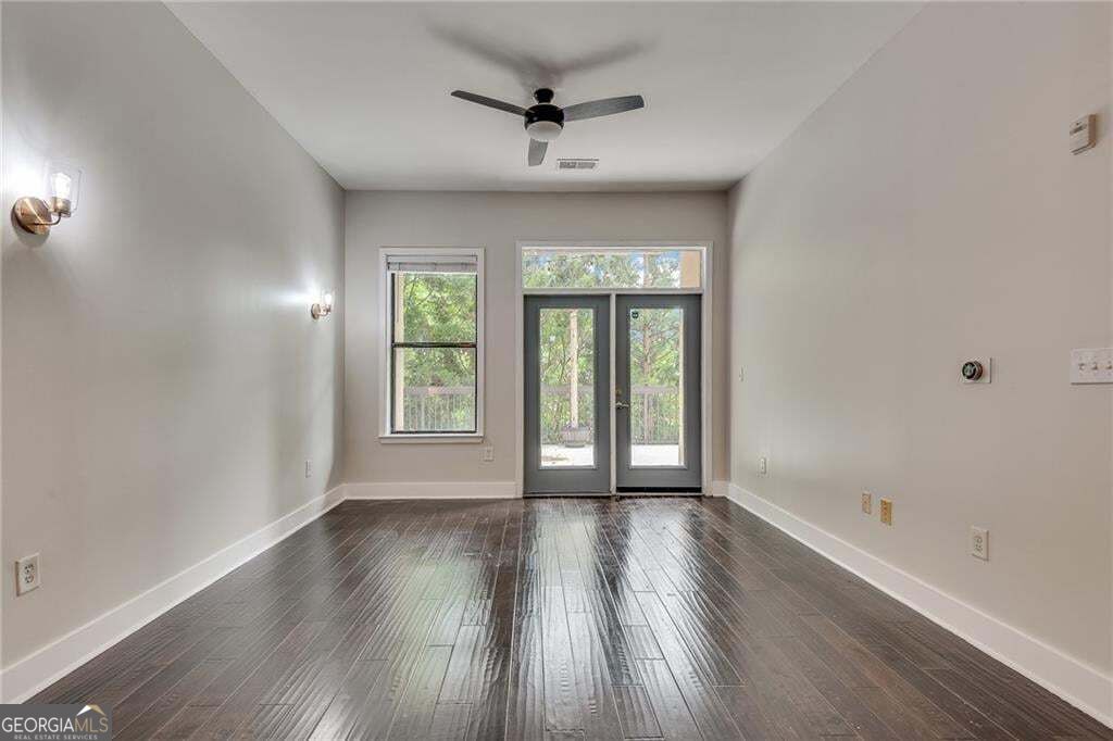 425 Chapel Street Sw # 2107 Property Photo 2