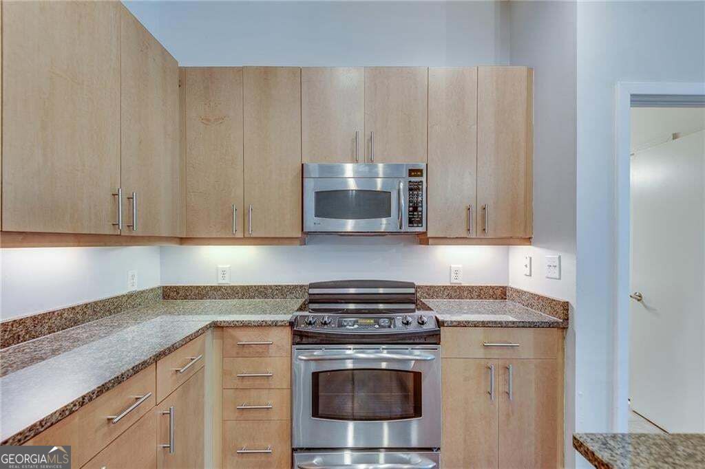 425 Chapel Street Sw # 2107 Property Photo 11