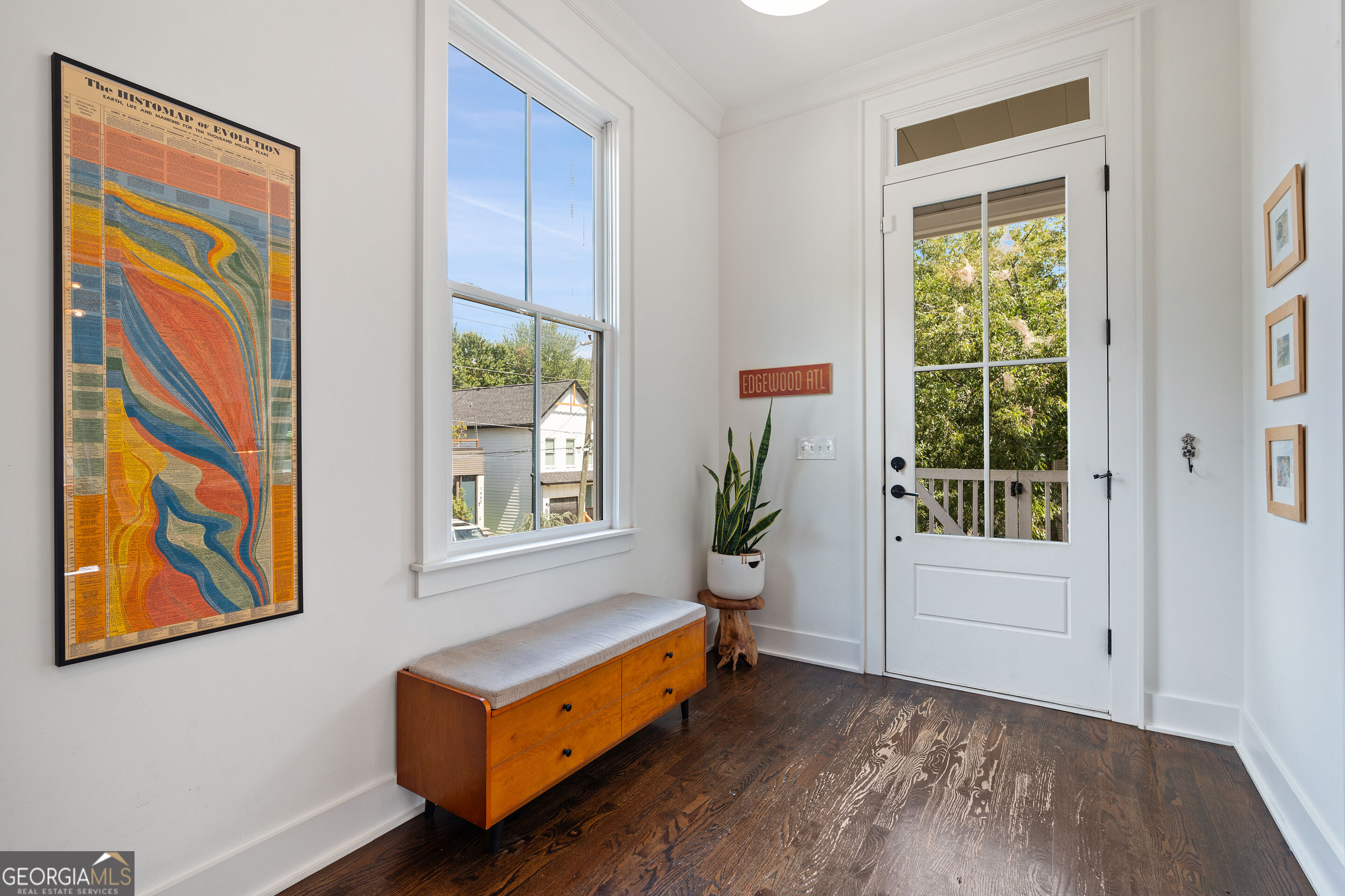 62 Montgomery Street Ne Property Photo 4