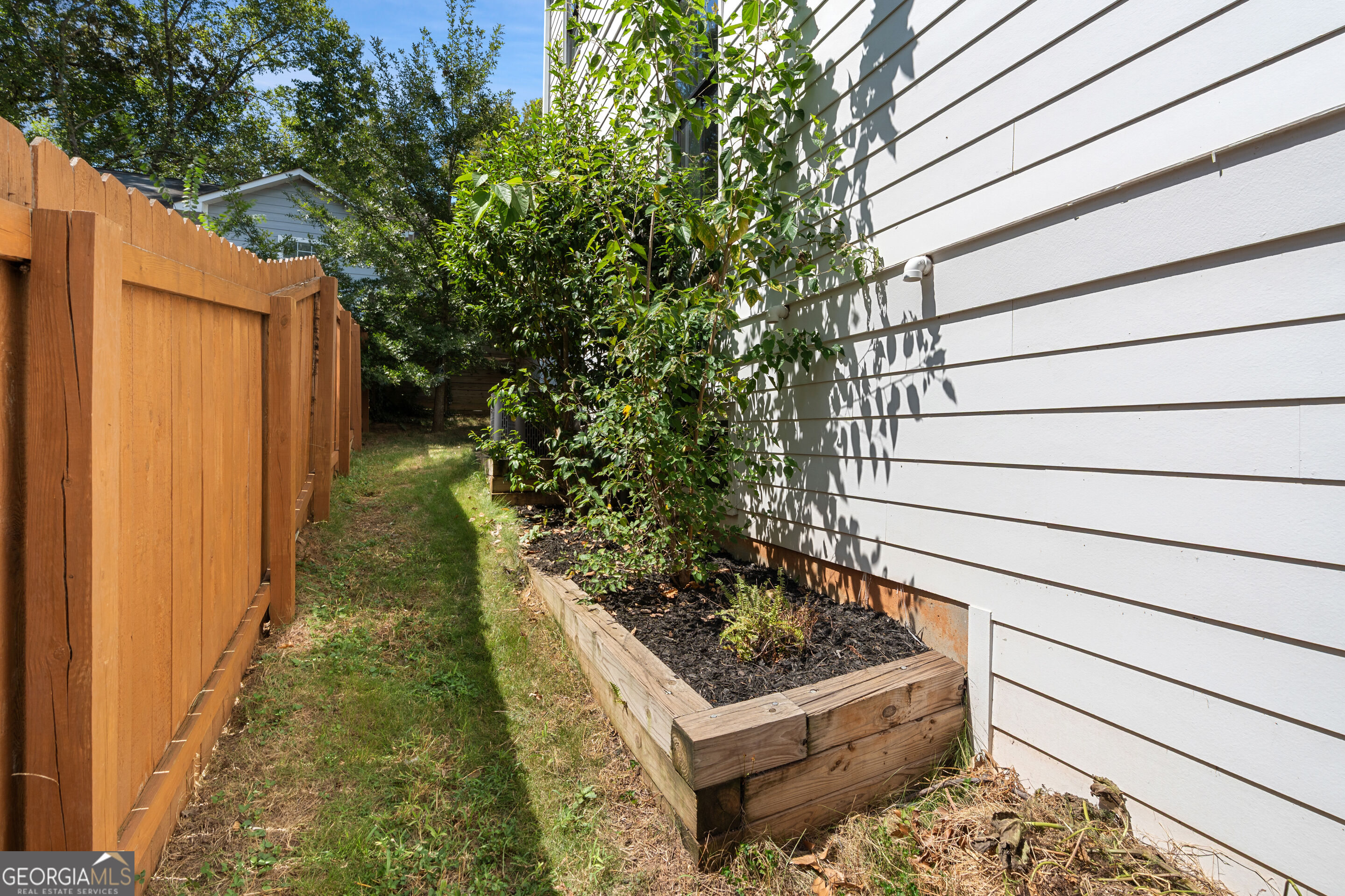 62 Montgomery Street Ne Property Photo 43