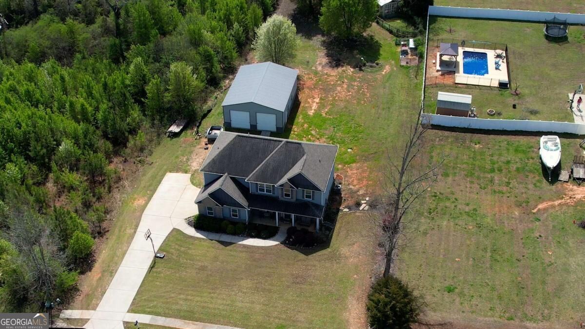 452 Trousseau Lane Property Photo 8