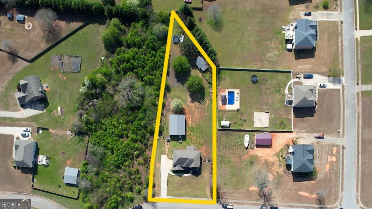 452 Trousseau Lane Property Photo 16