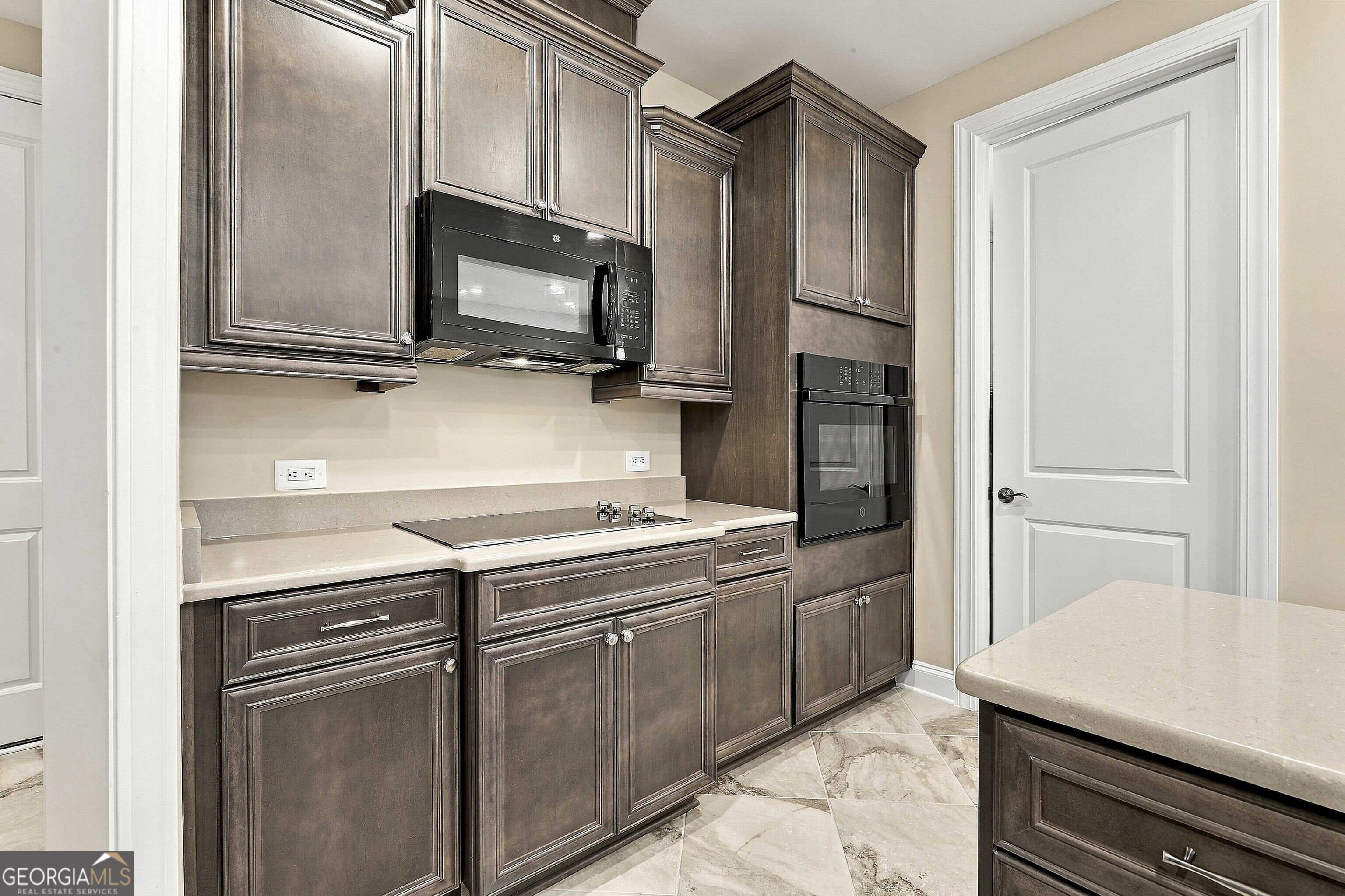 122 Cottonwood Circle Property Photo 18