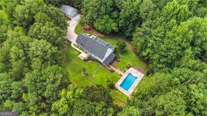 4694 Maroney Mill Road Property Photo 3