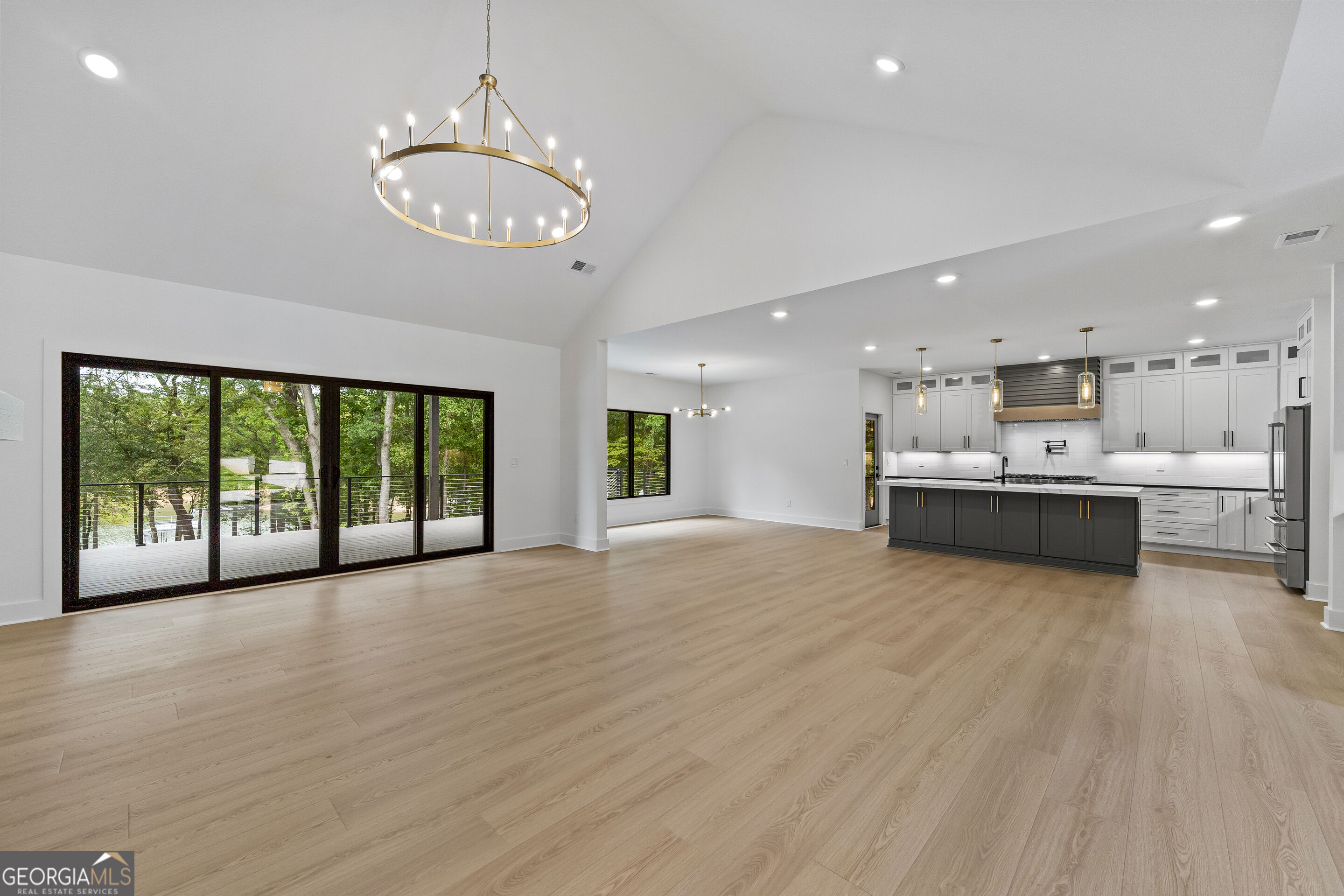 380 Capri Point Property Photo 17