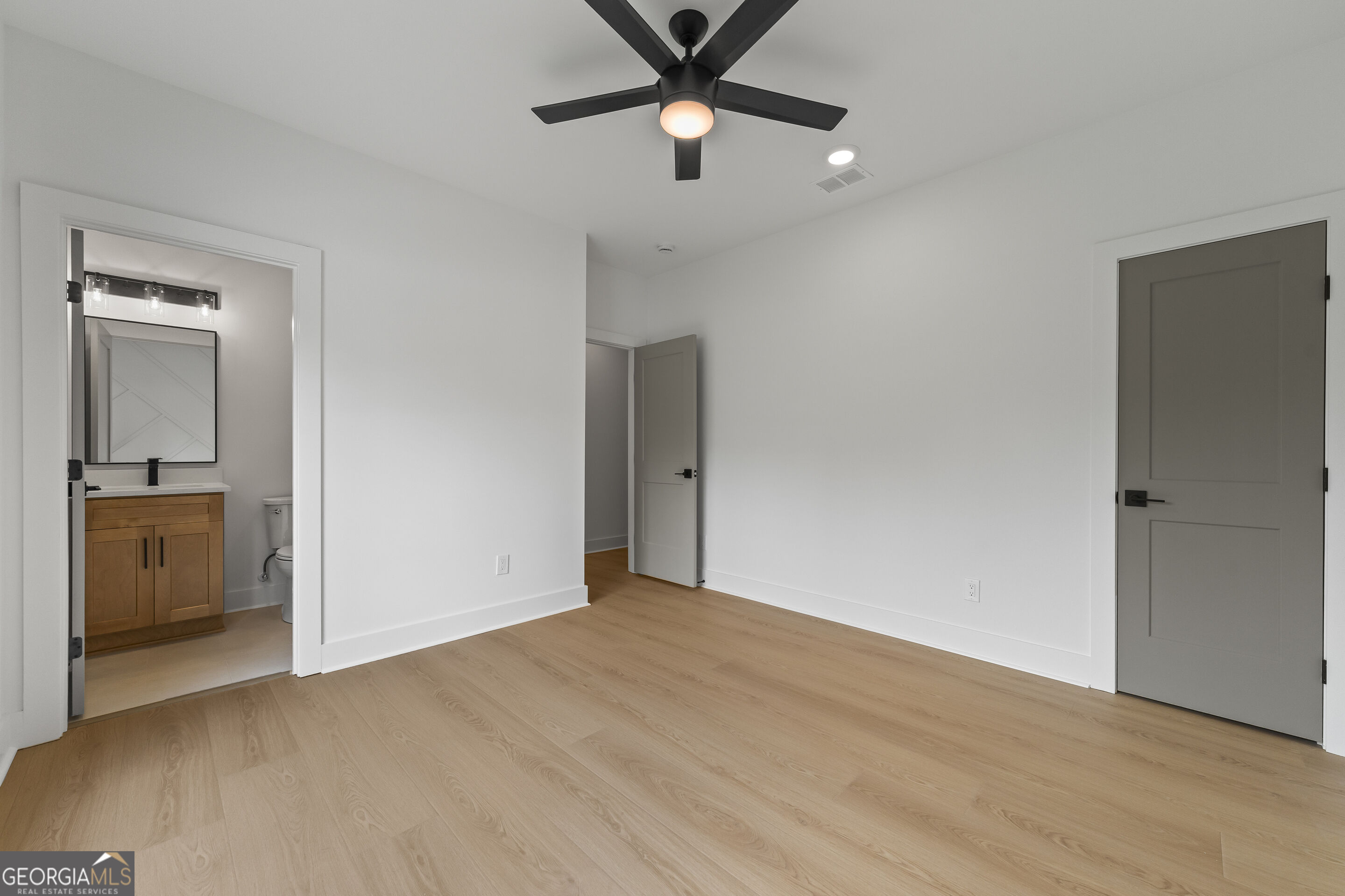380 Capri Point Property Photo 42