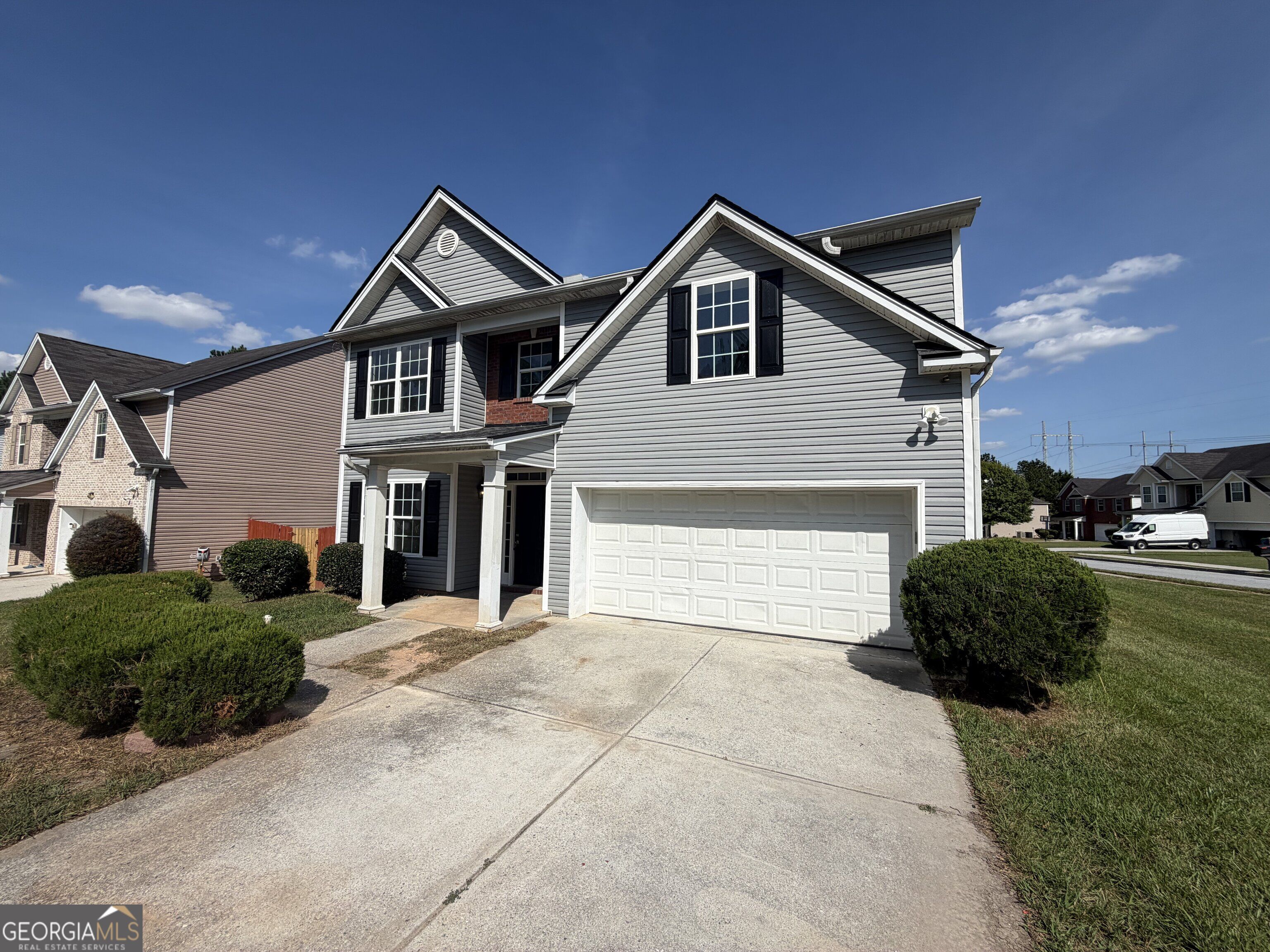 7402 Walton Hill Property Photo 1