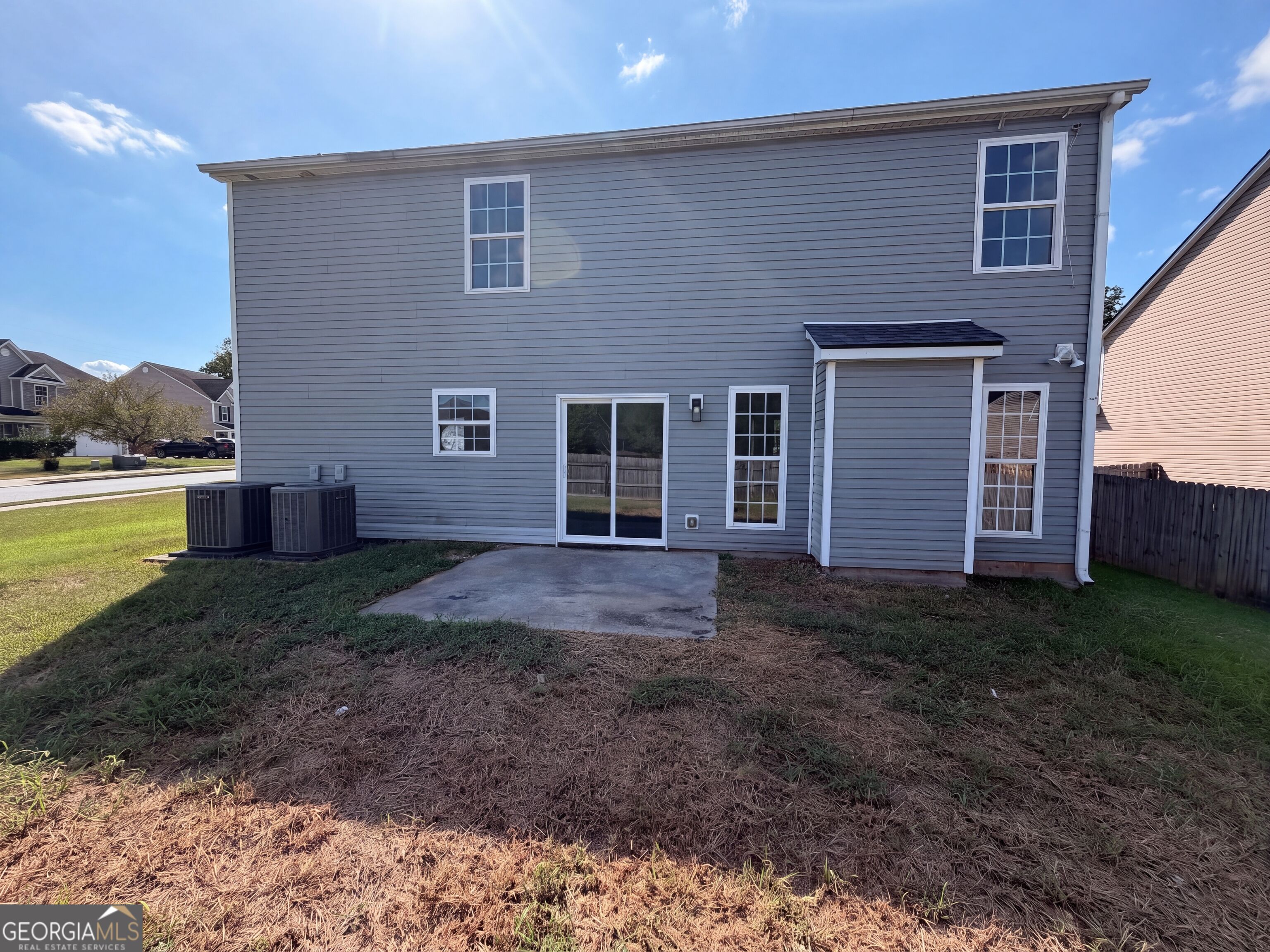7402 Walton Hill Property Photo 6