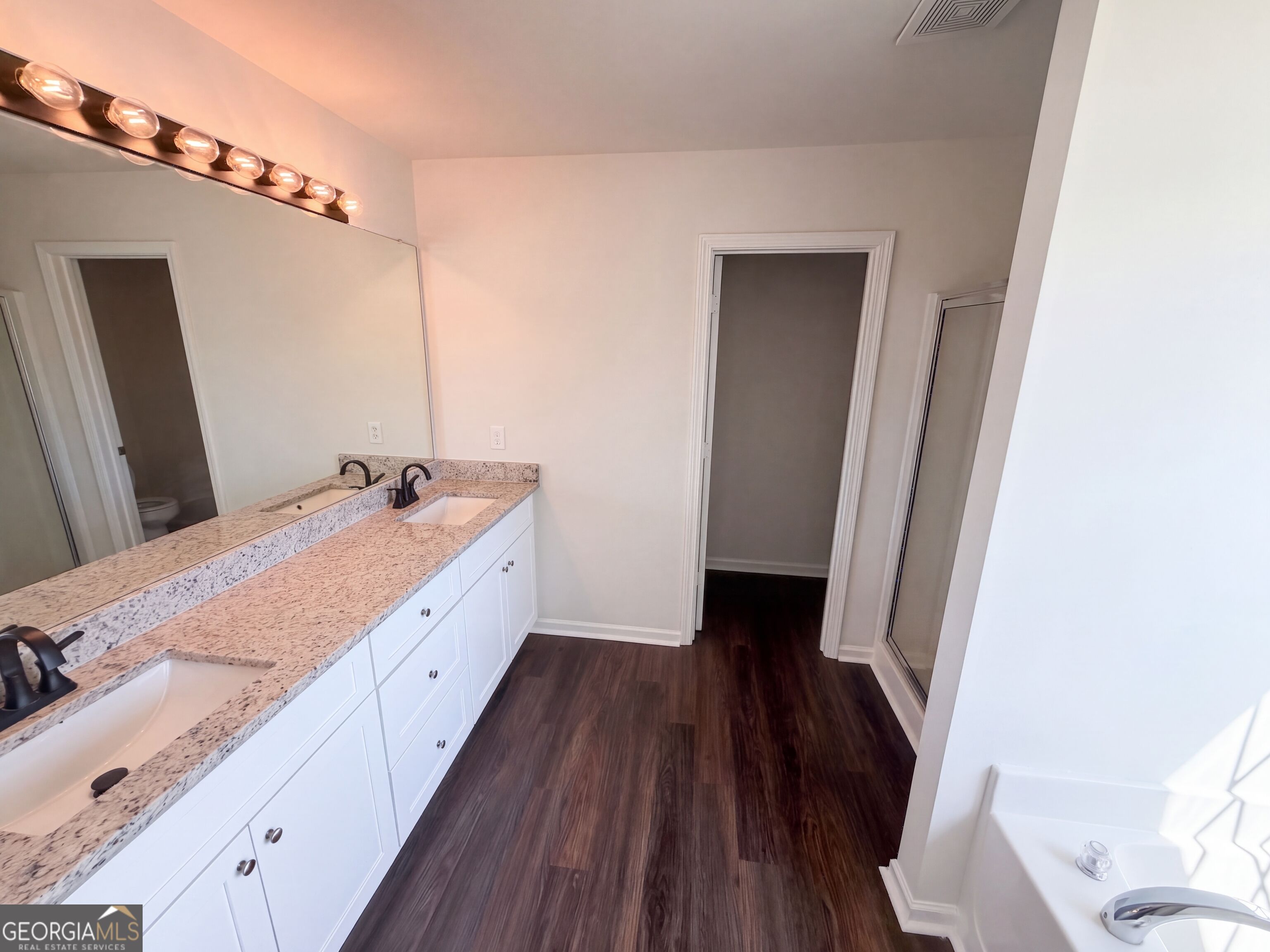7402 Walton Hill Property Photo 11