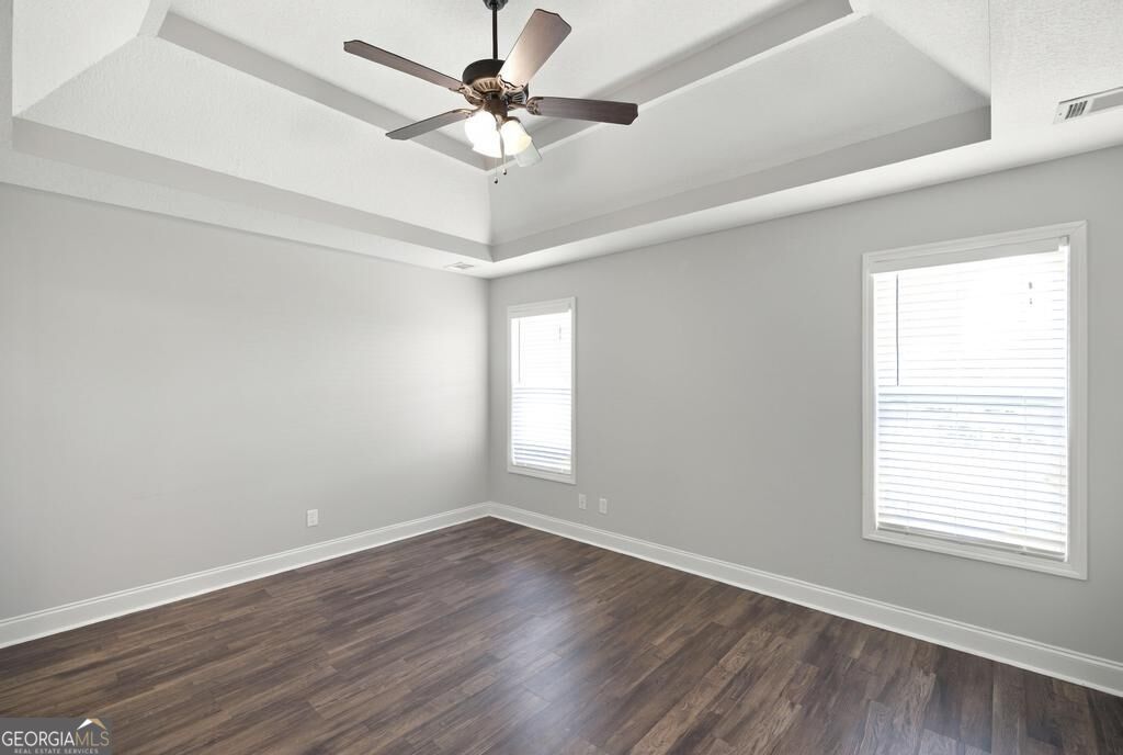 120 Raymond Circle Property Photo 18