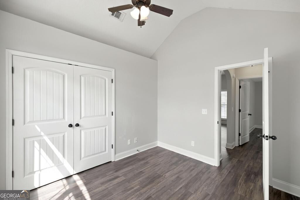 120 Raymond Circle Property Photo 24