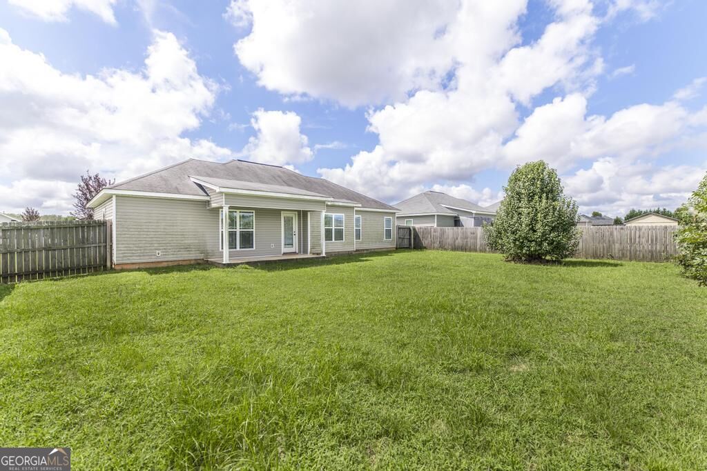 120 Raymond Circle Property Photo 31
