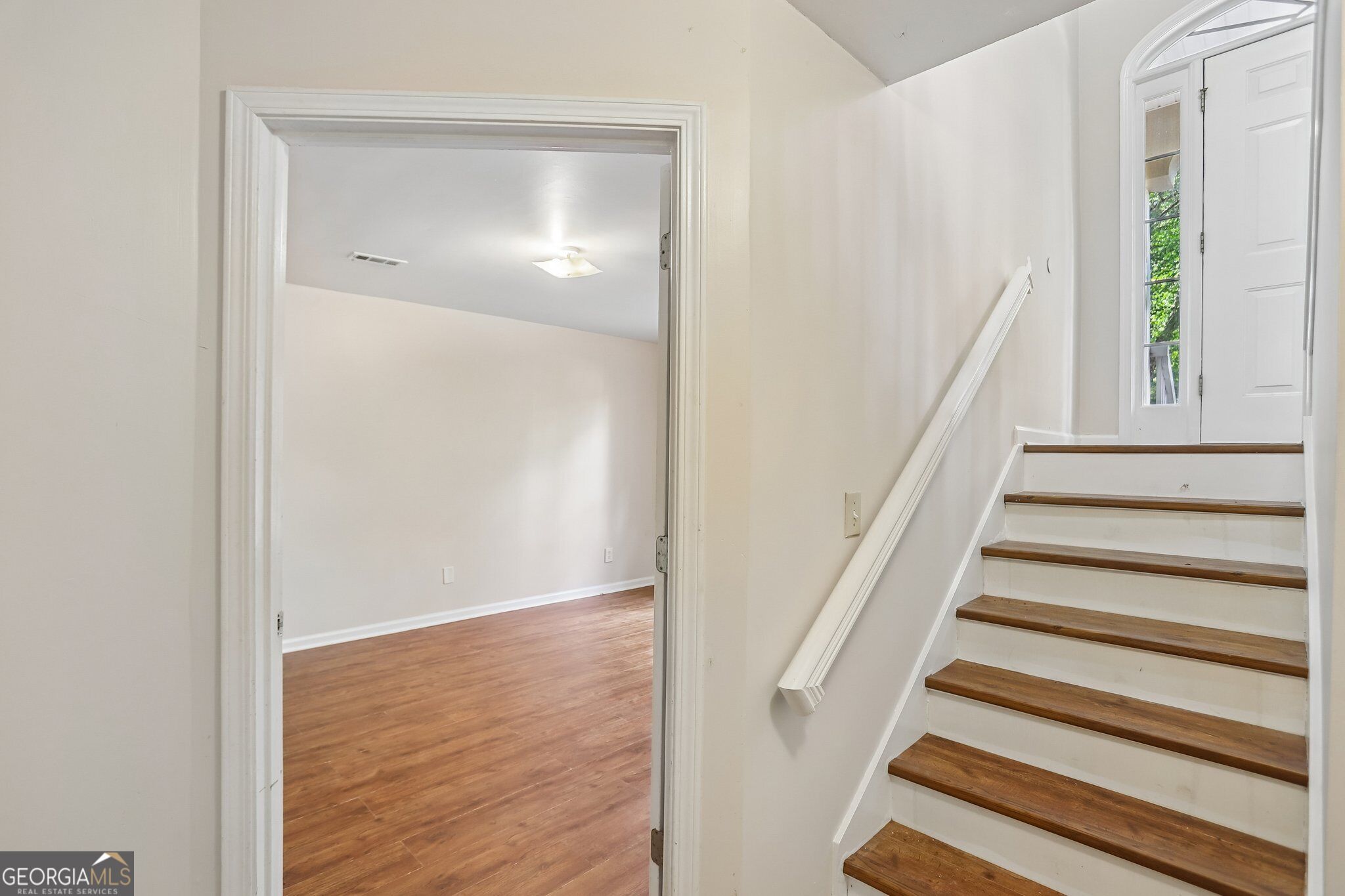 173 Masters Way Property Photo 7