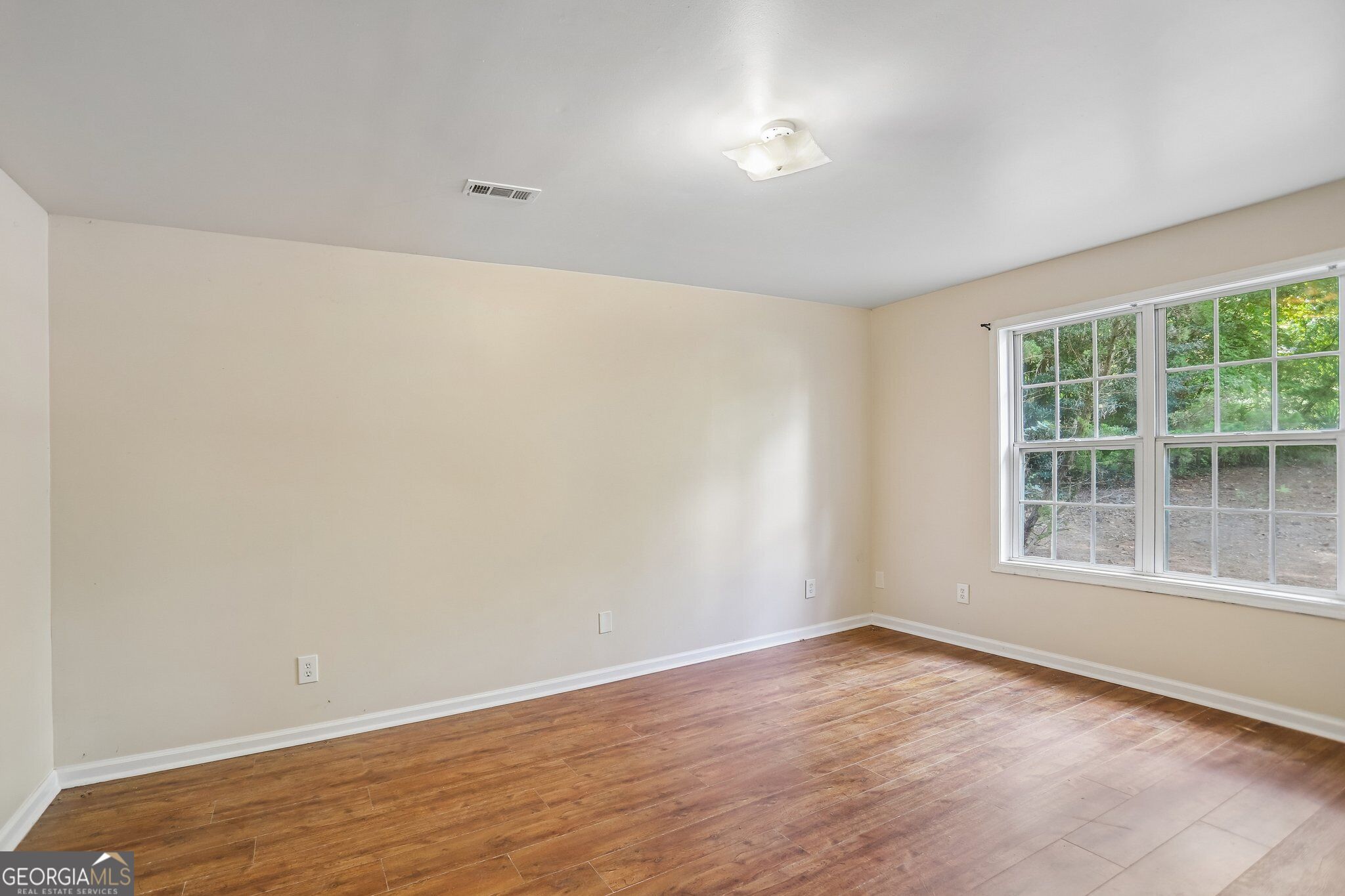 173 Masters Way Property Photo 8