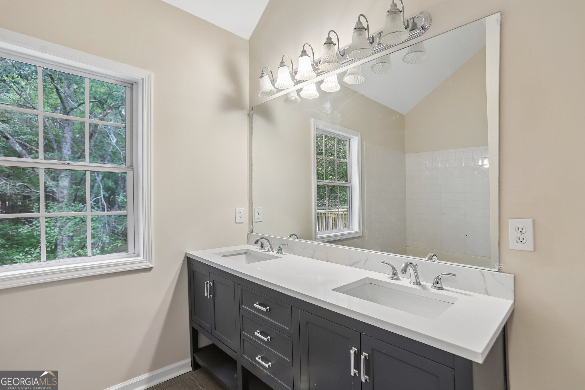 173 Masters Way Property Photo 22
