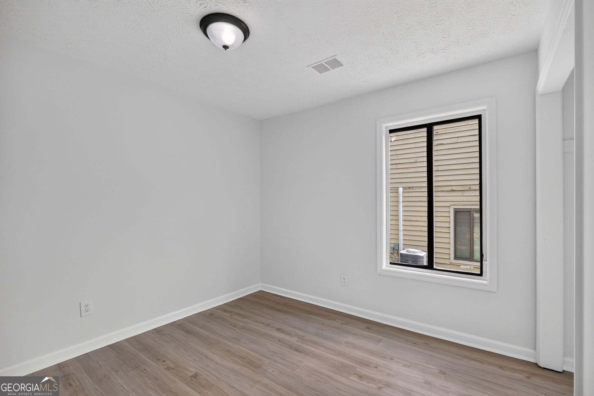 1555 Burnstone Drive Property Photo 19