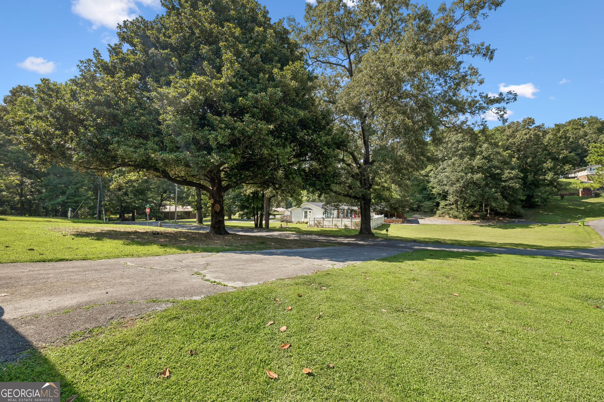 209 Curtis Road Property Photo 3