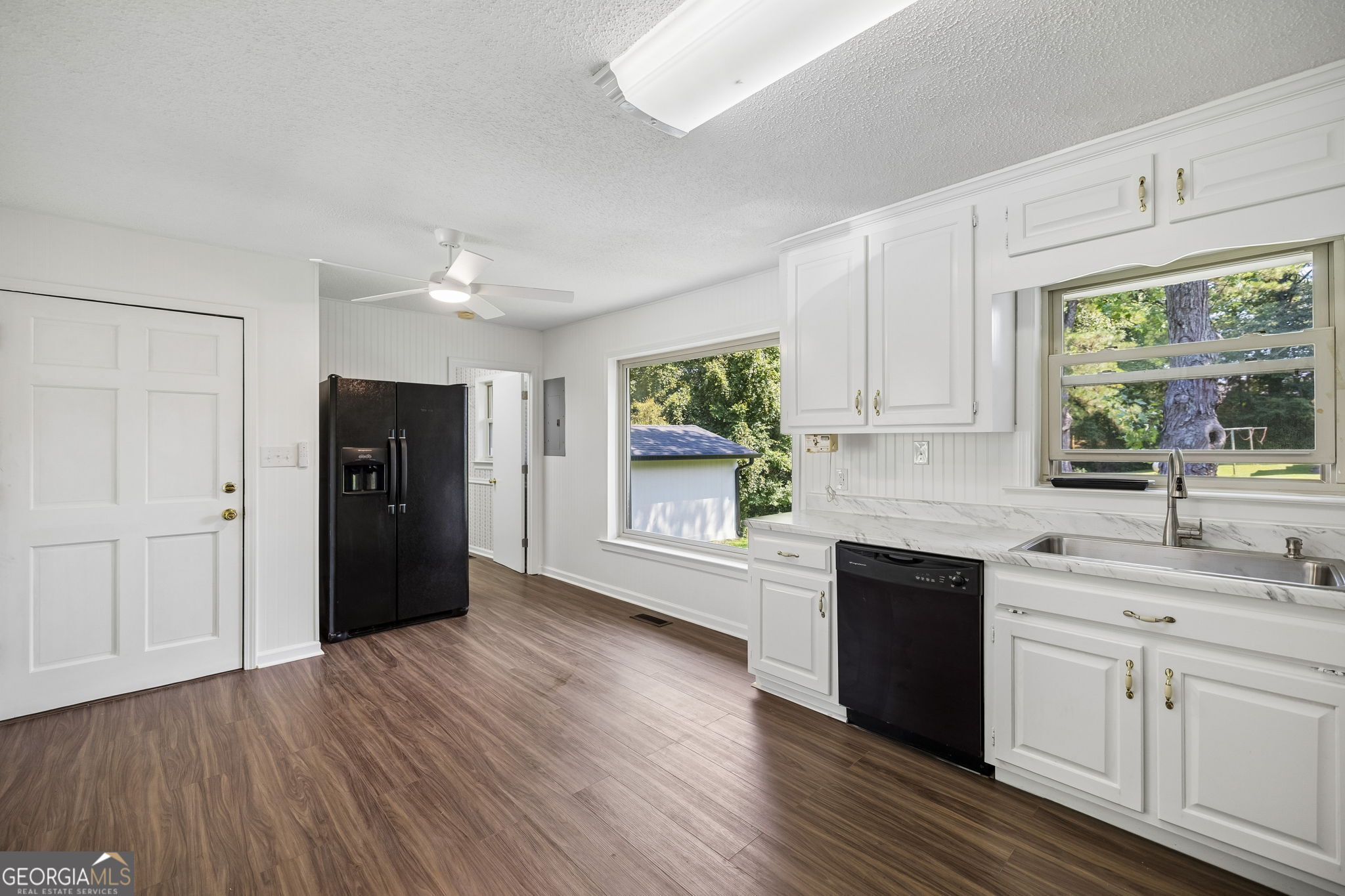 209 Curtis Road Property Photo 6