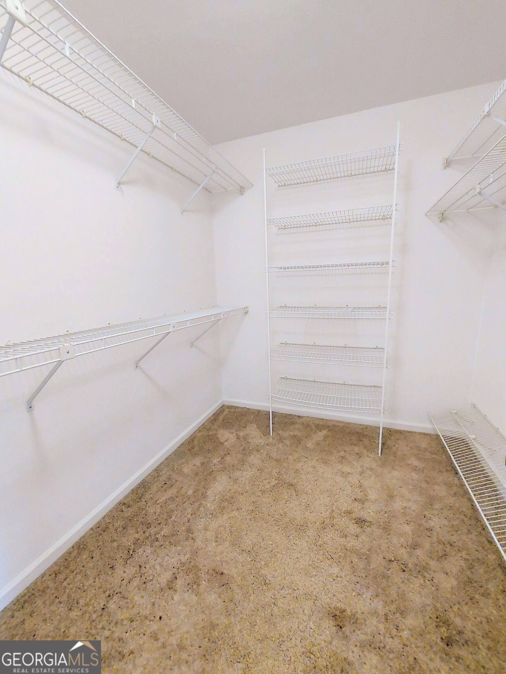 3188 Country Club Court Nw Property Photo 17