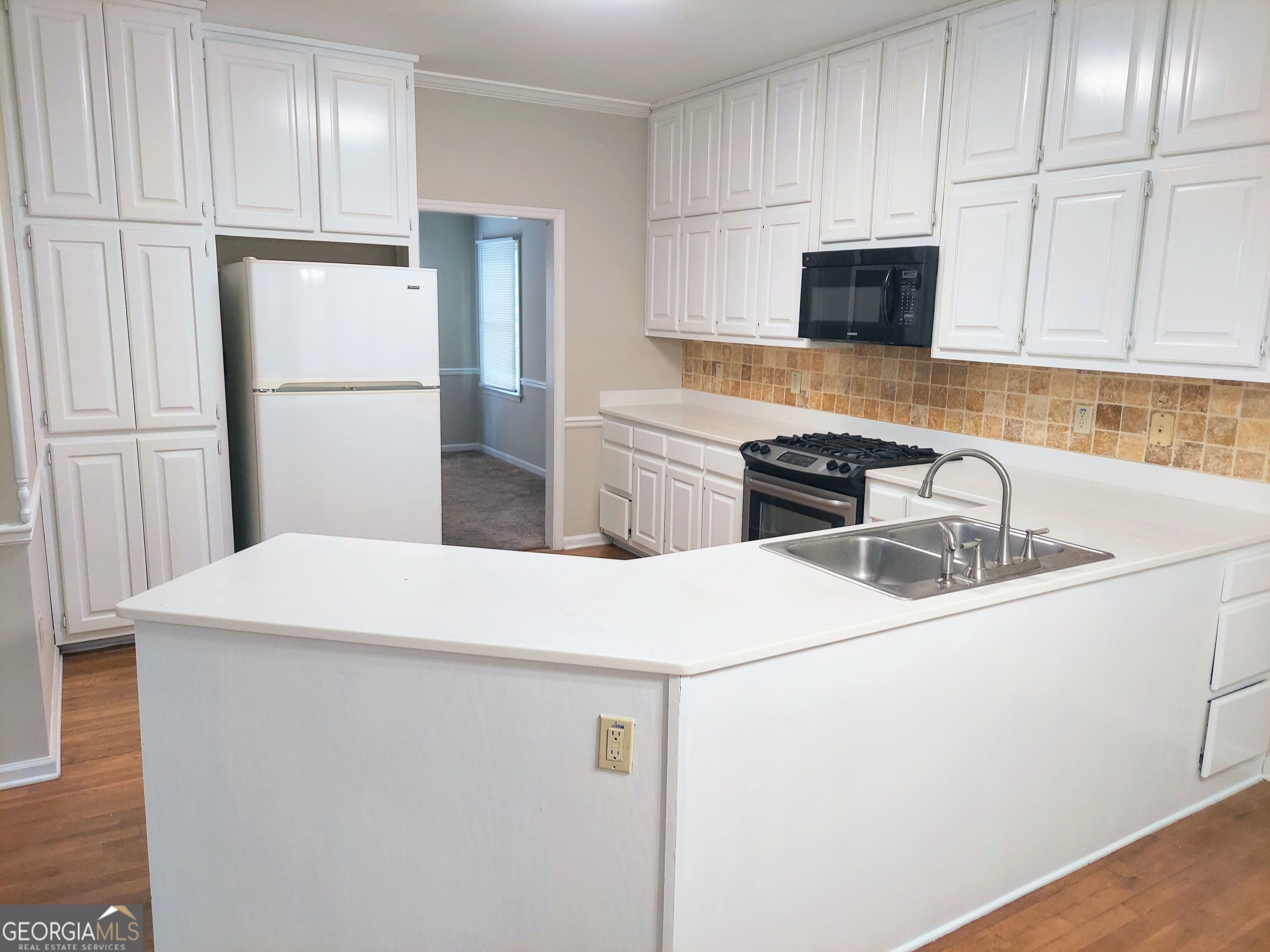 3188 Country Club Court Nw Property Photo 25