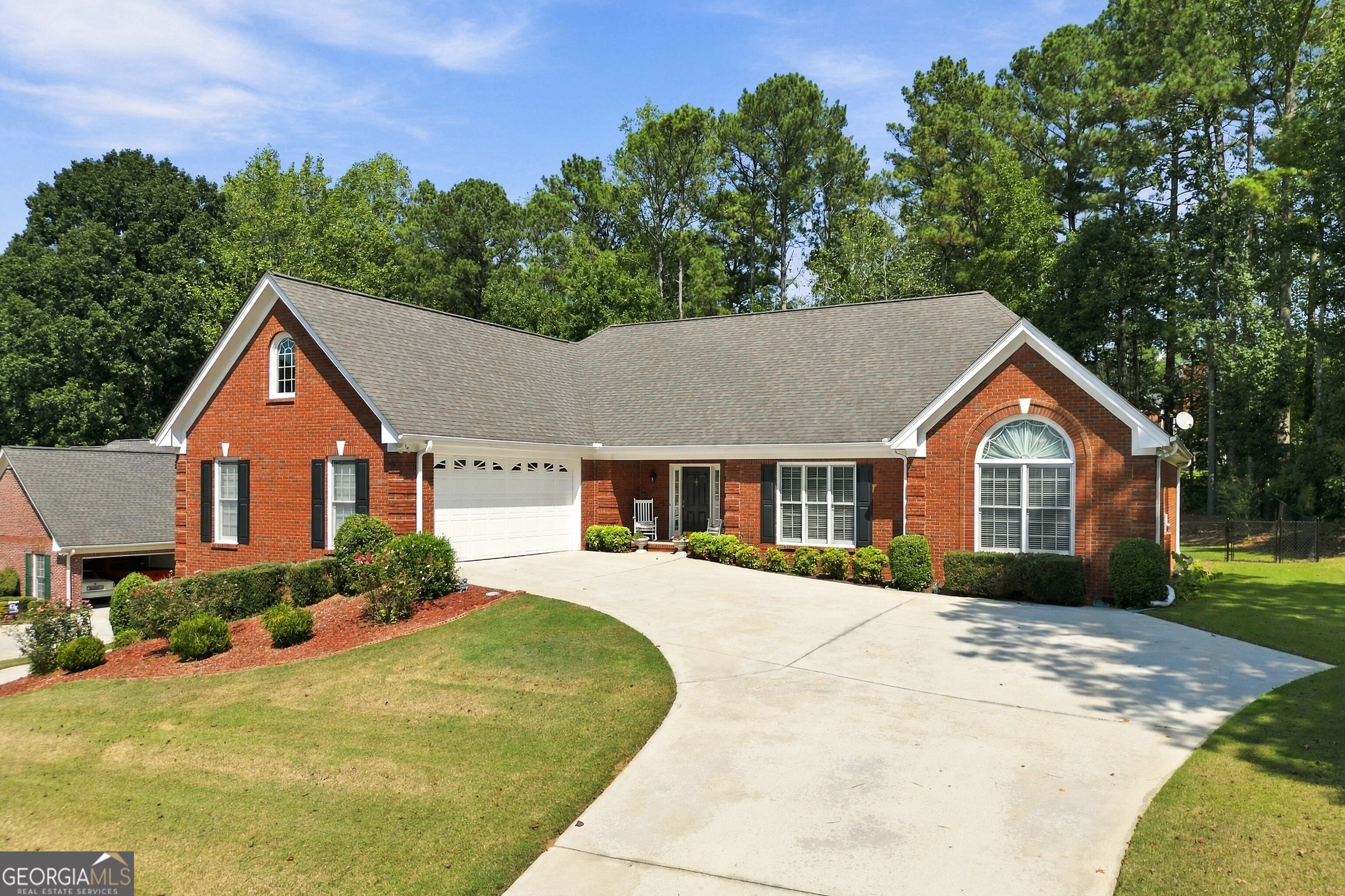 805 Ivy Ridge Drive Property Photo 1