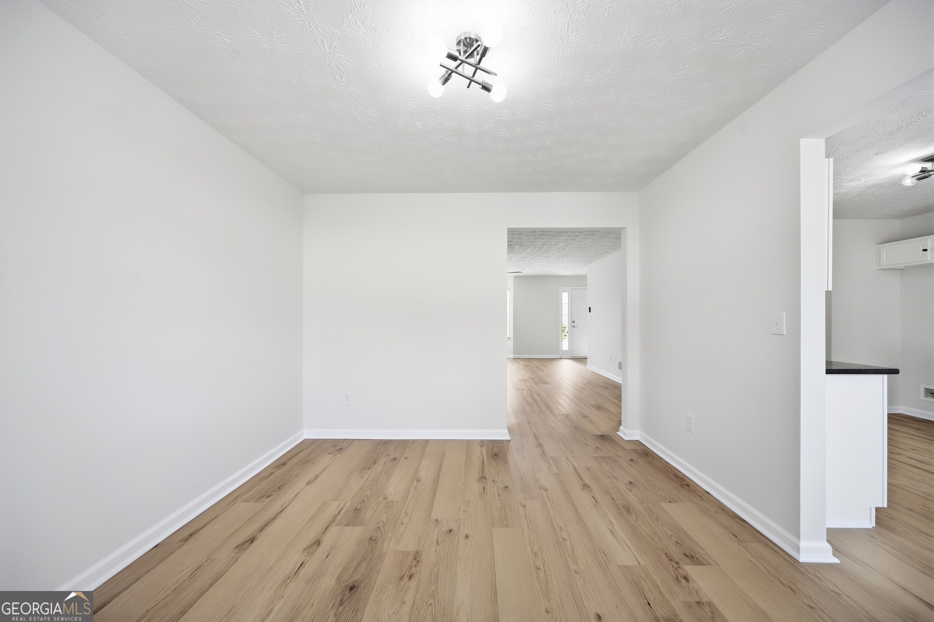 2479 Feathertree Lane Property Photo 8