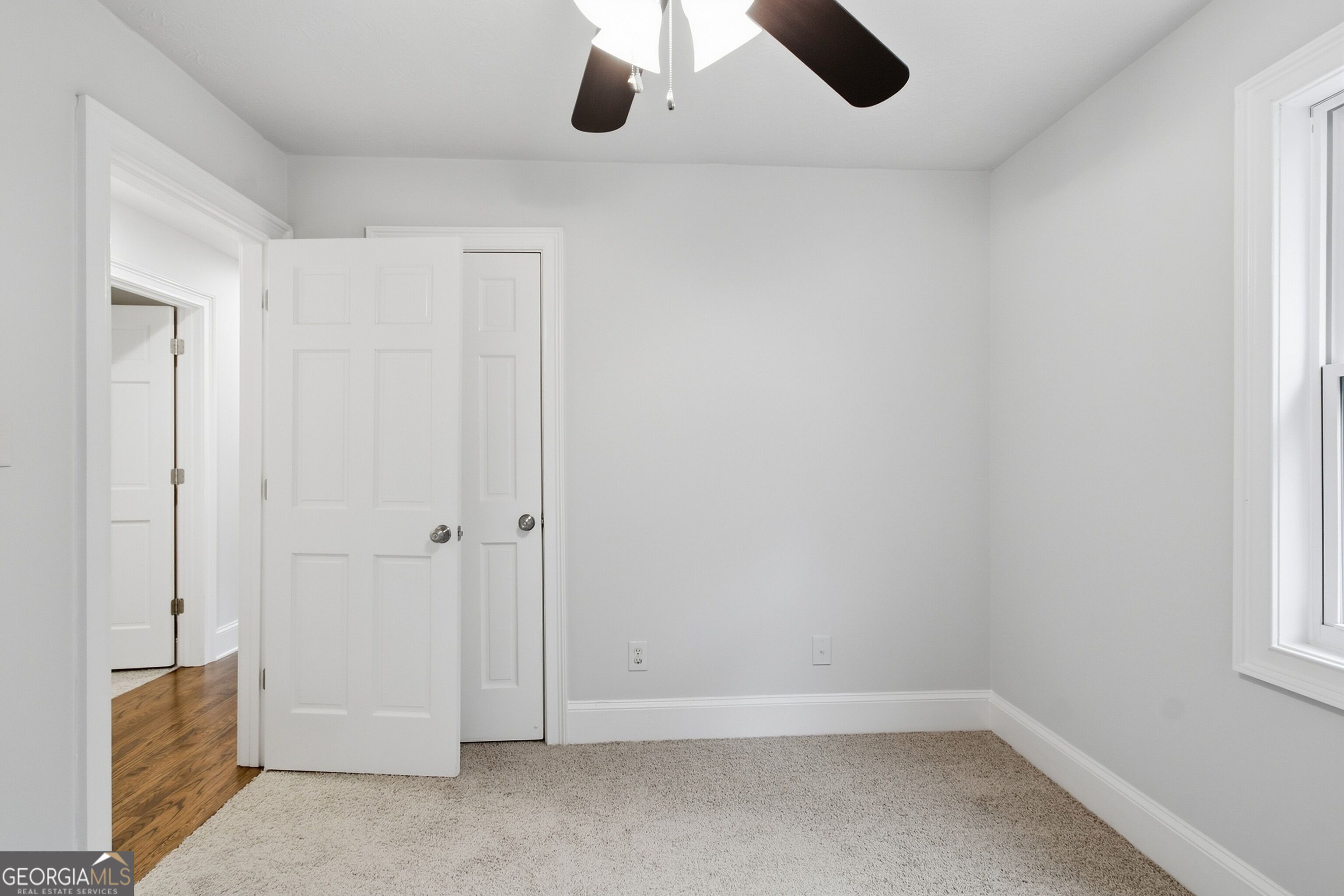 3240 Valley View Street Property Photo 15