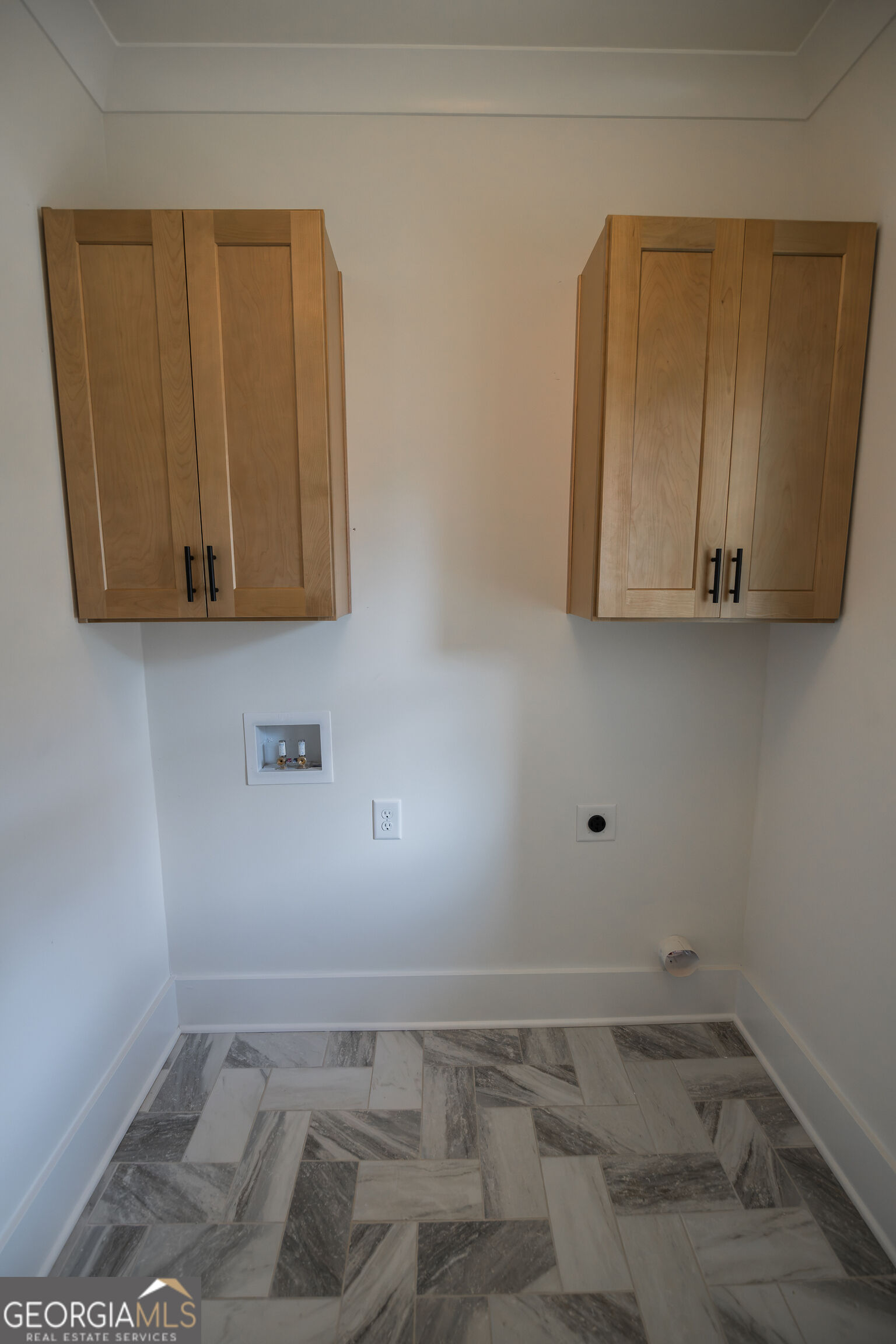 5855 Canterbury Way Property Photo 30