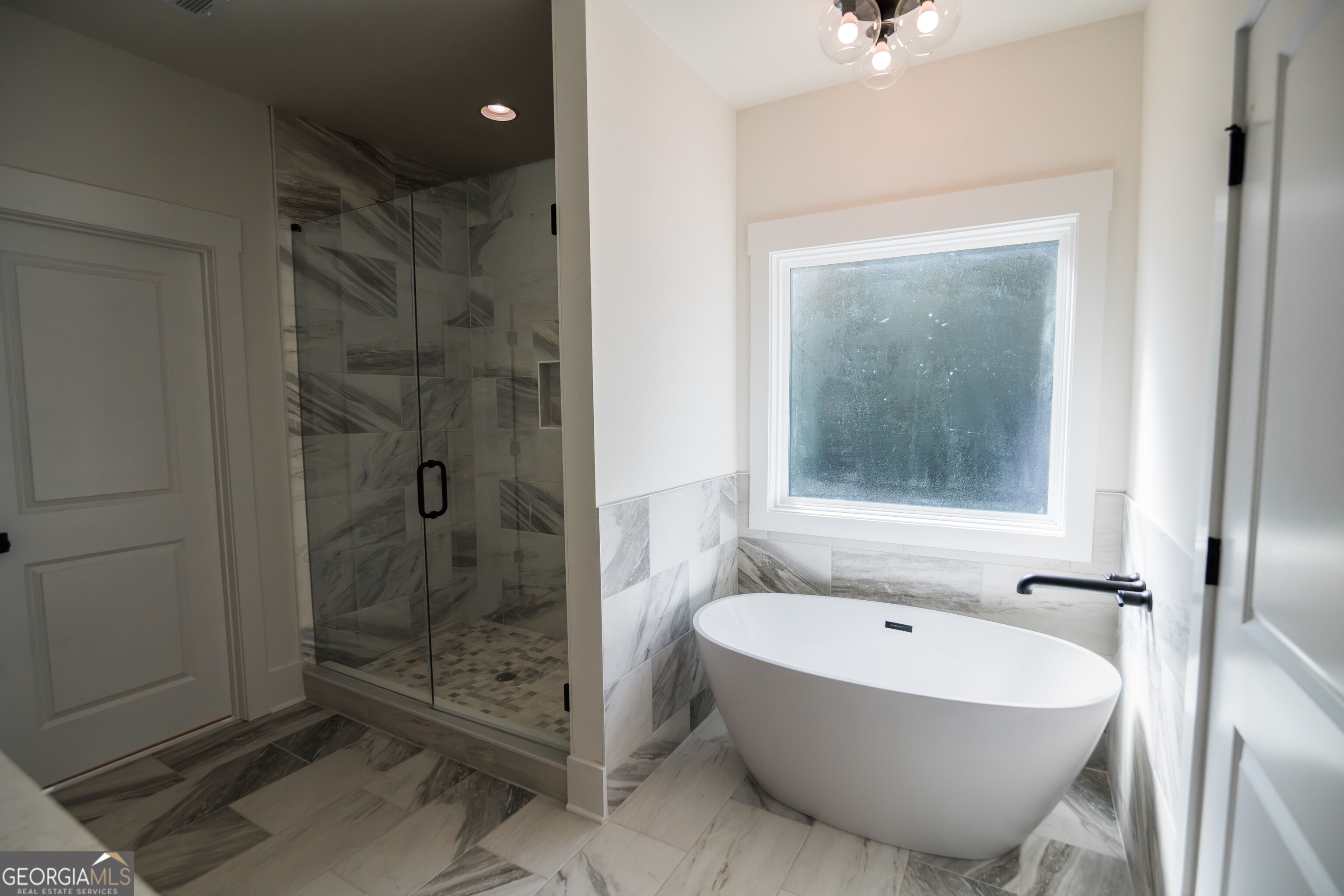 5855 Canterbury Way Property Photo 37