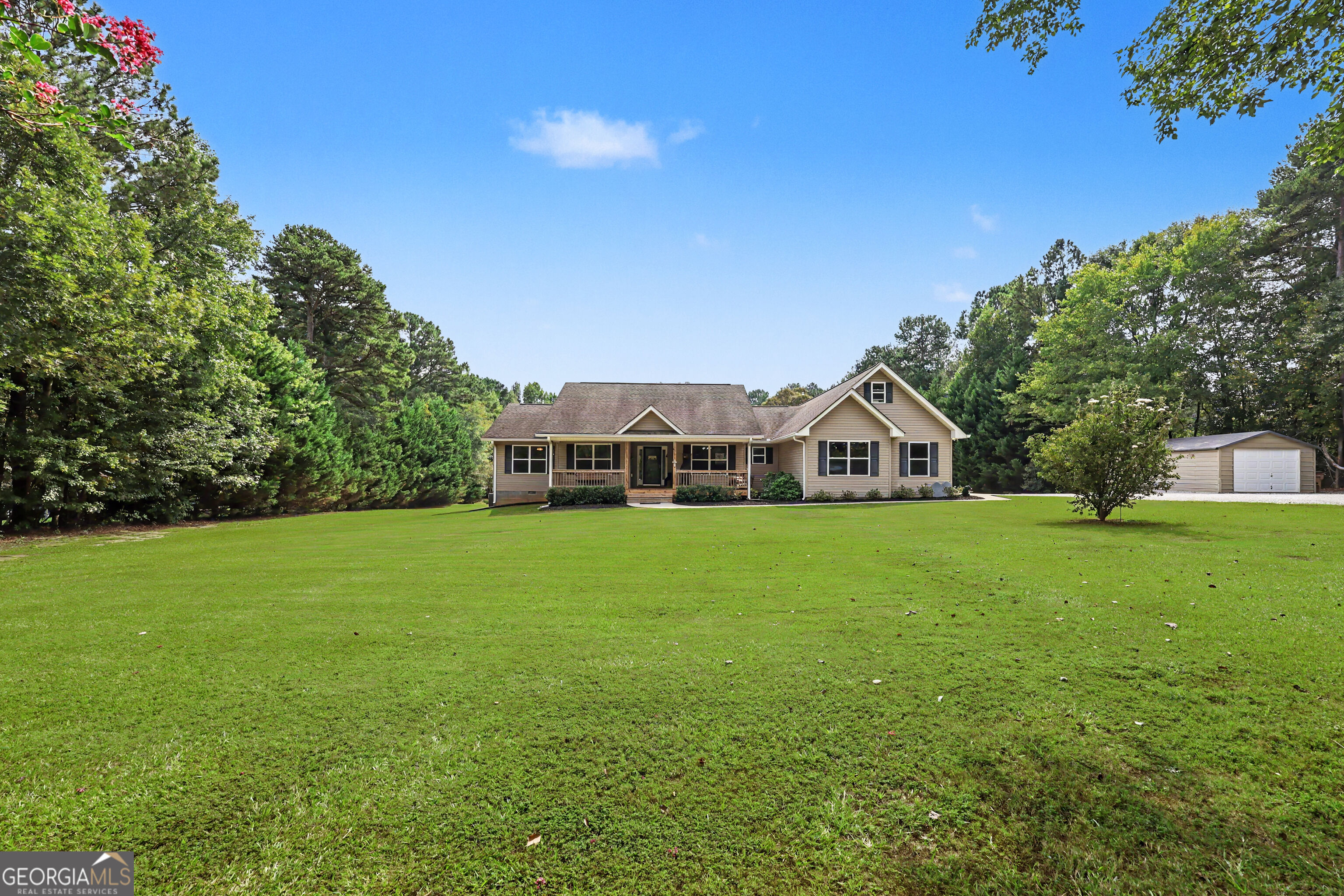 4851 Holly Springs Road Property Photo 4