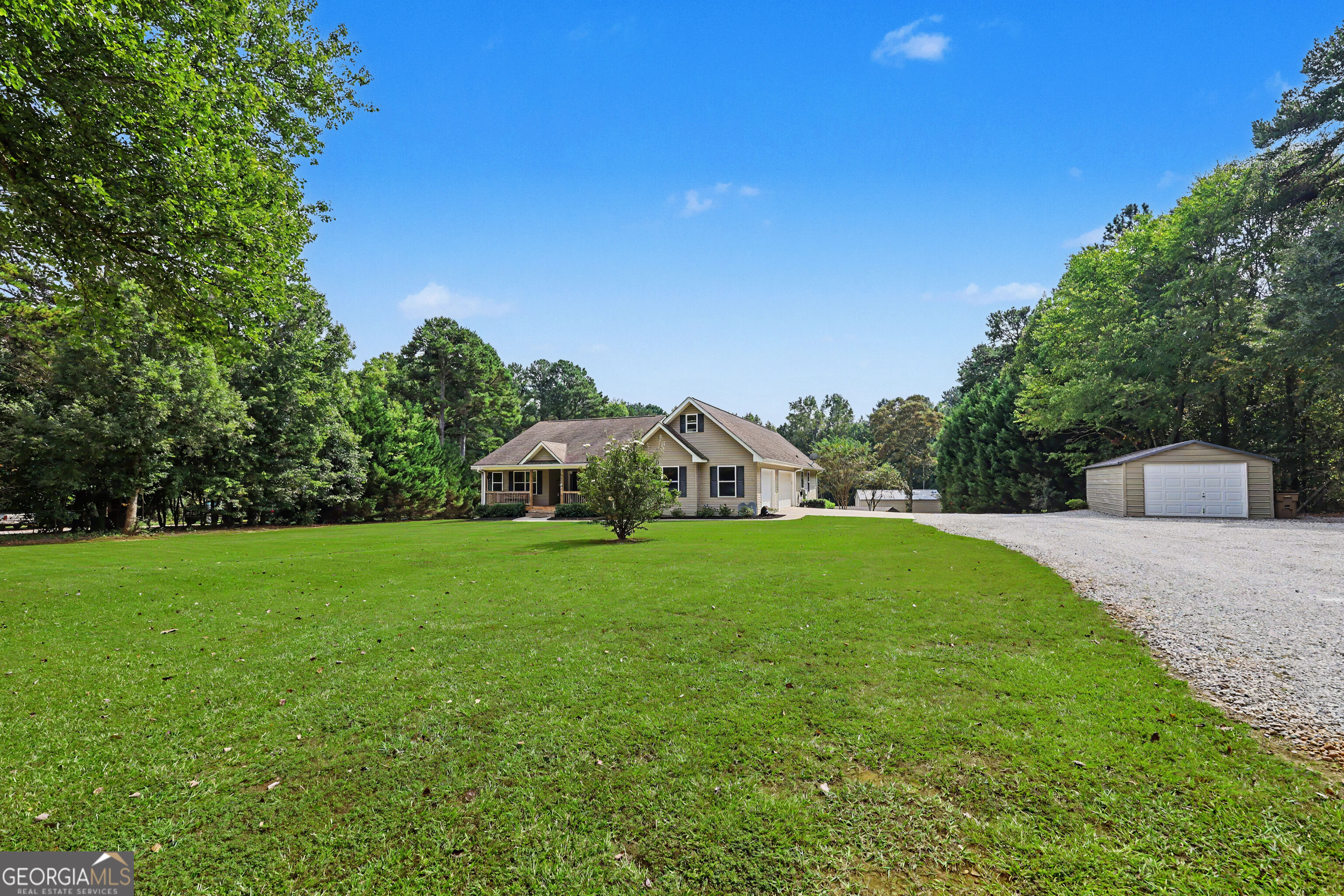 4851 Holly Springs Road Property Photo 5